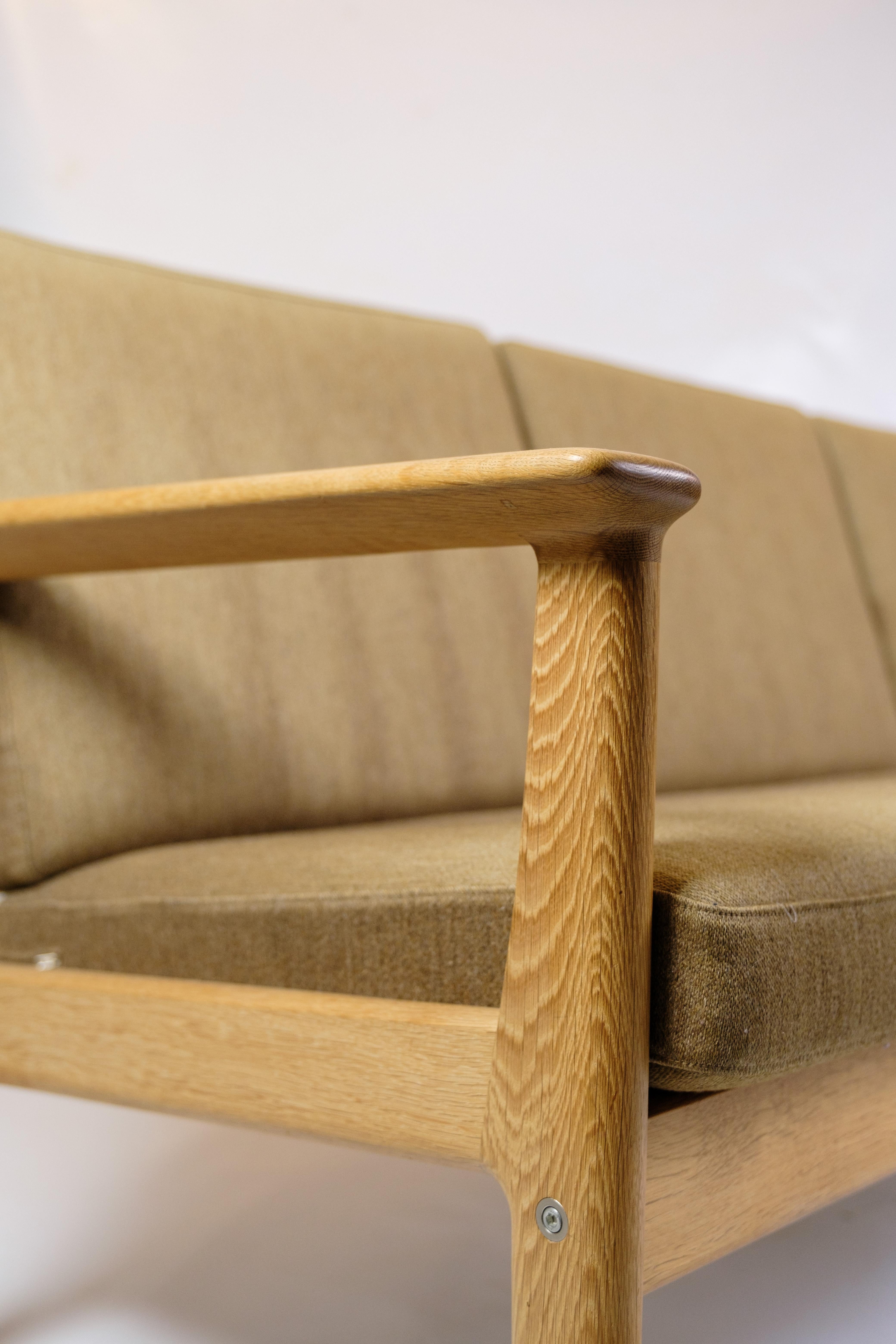 Metà XX secolo Divano per 3 persone modello GE265/3 in quercia di Hans J. Wegner per Getama degli anni '60 in vendita