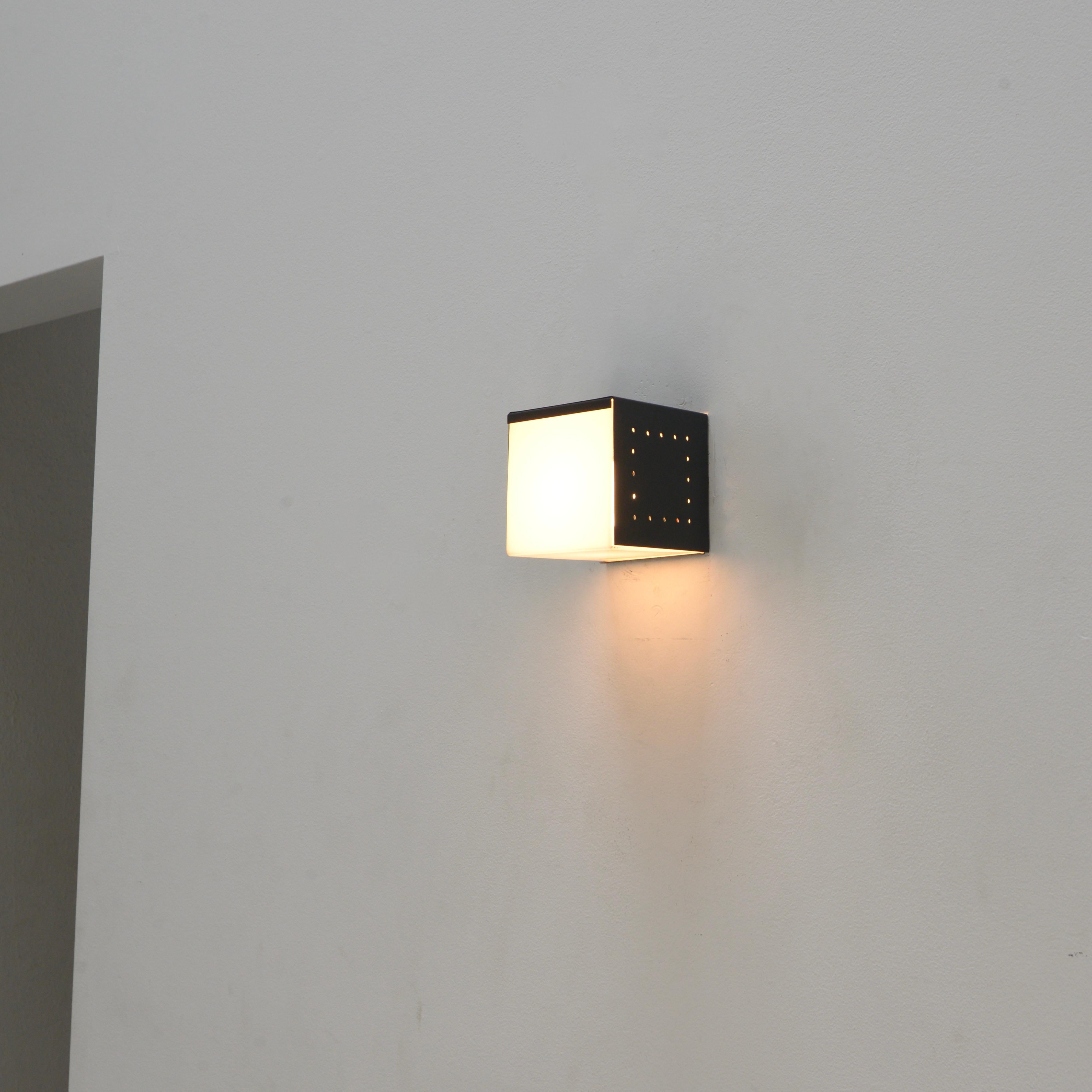 Petite Cubic Stilux Sconce In Good Condition In Los Angeles, CA
