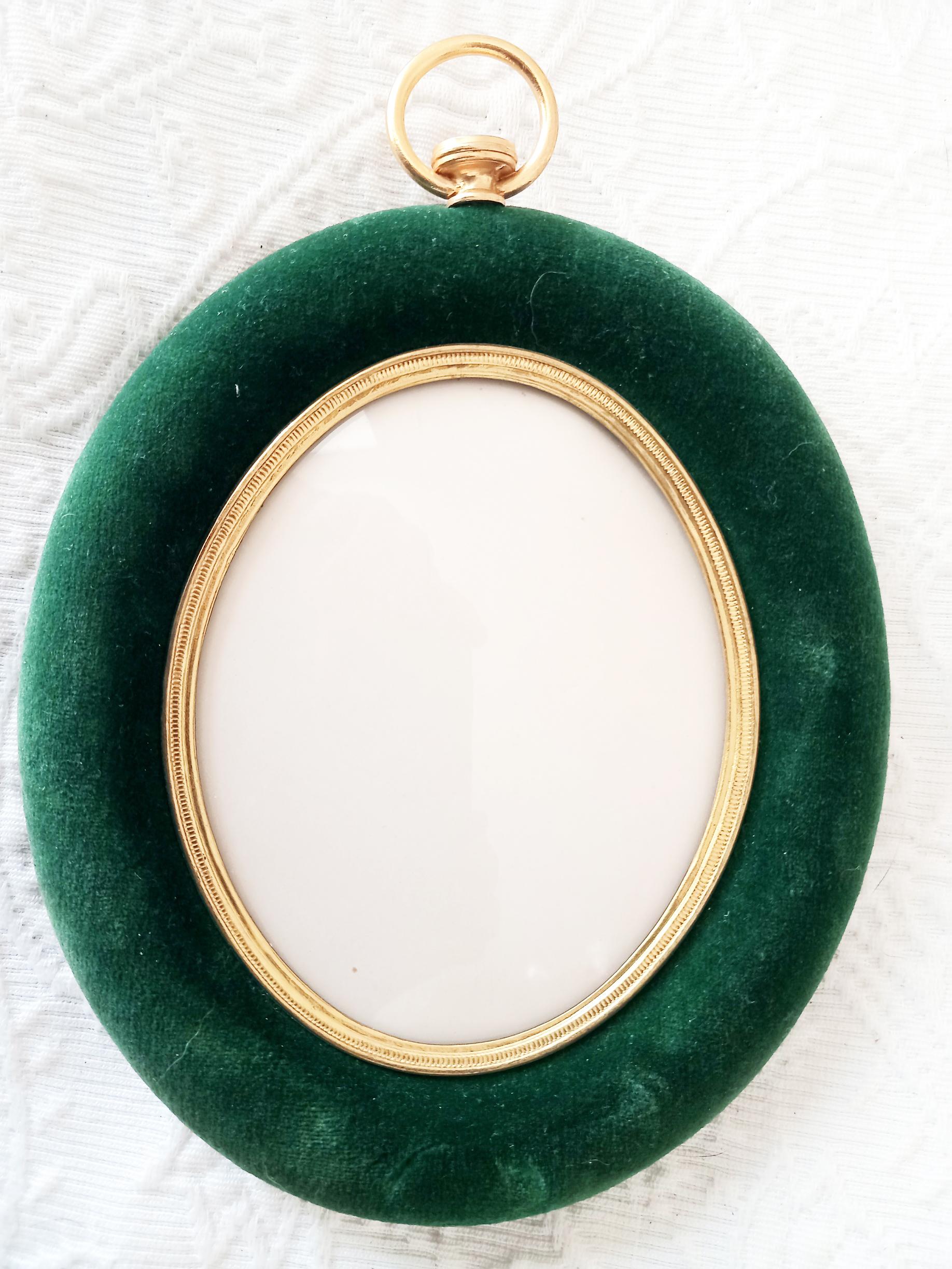 3 Photo Frames, Picture Frame, Virtorian of Emerald Green Velvet and Brass 11