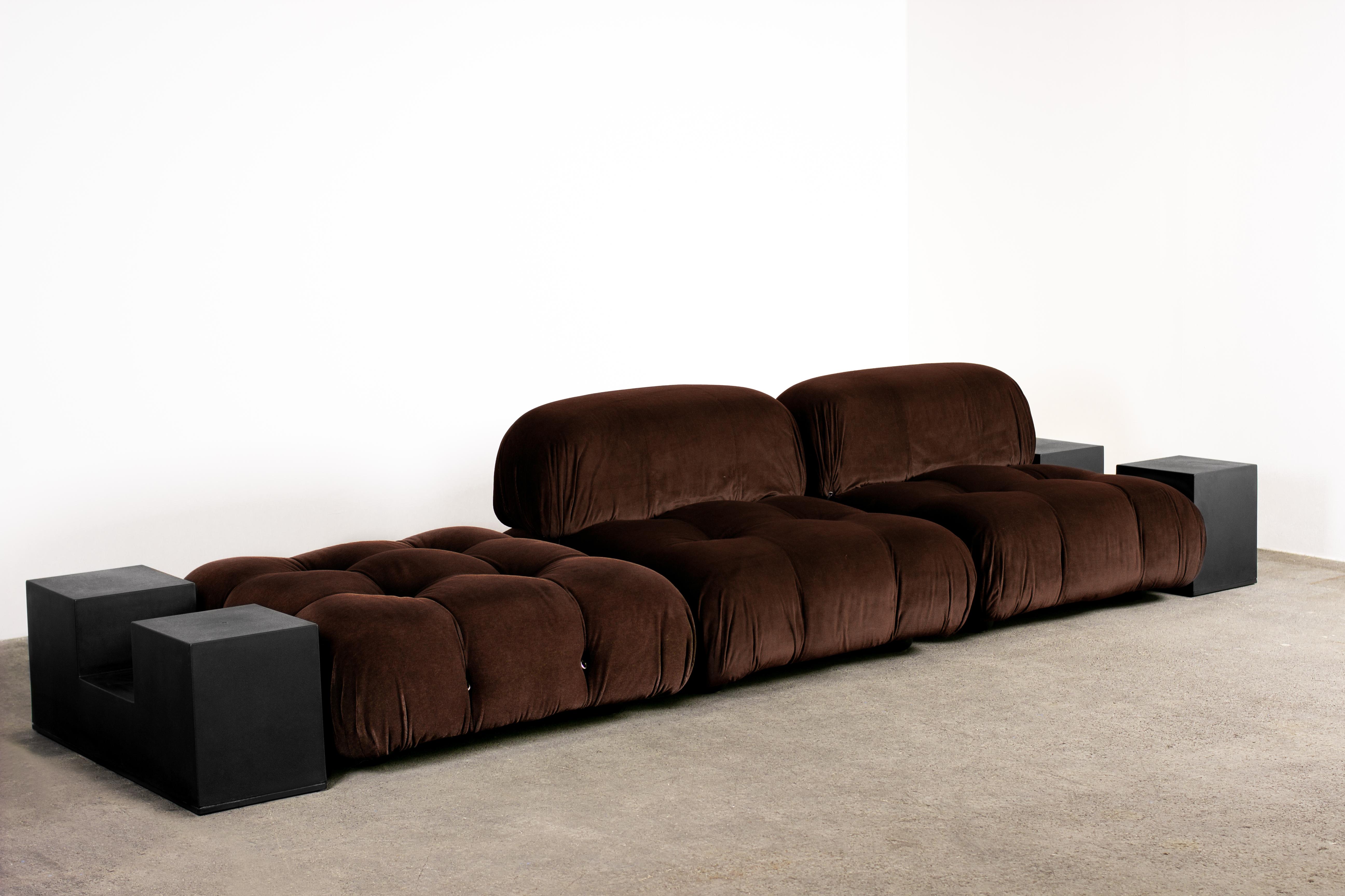 Early C&B Italia (now B&B Italia) 3-piece Camaleonda sectional sofa by Mario Bellini in chocolate brown velvet. Consists of two lounge chairs and one ottoman.