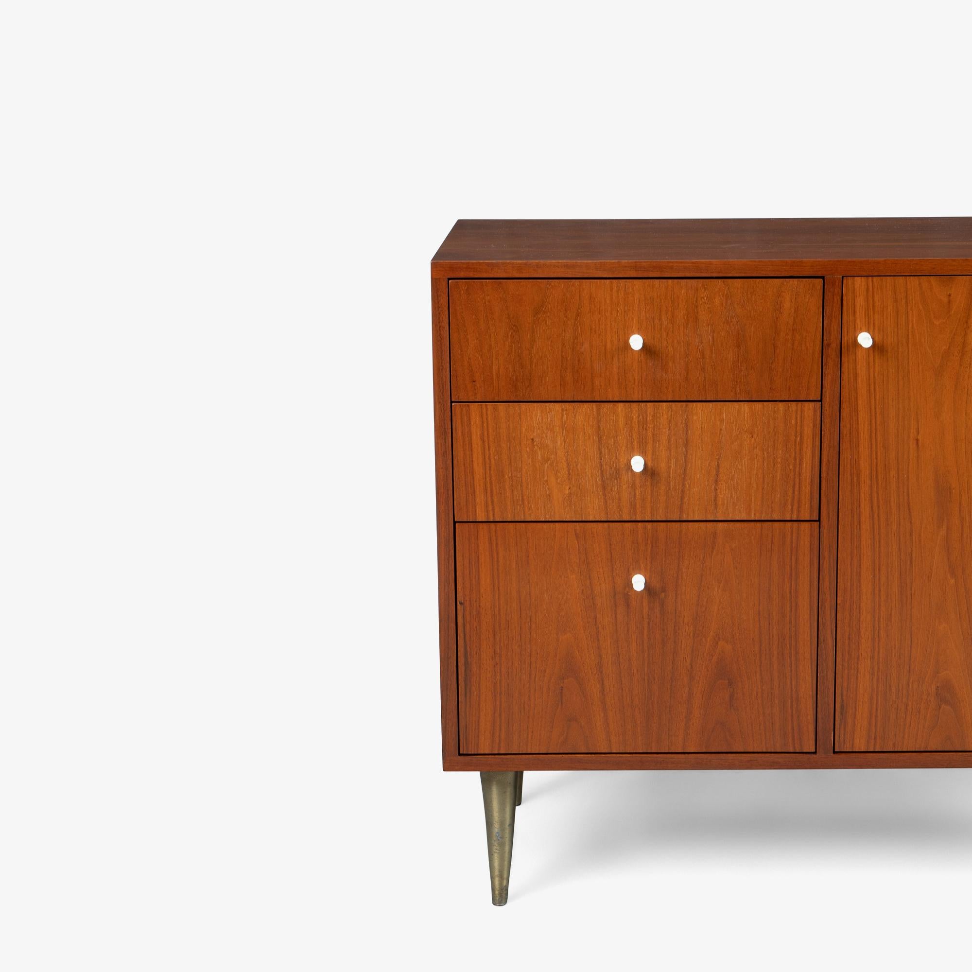 3-teilige Credenza aus Nussbaum, Emaille und Messing im In the style of George Nelson im Angebot 5