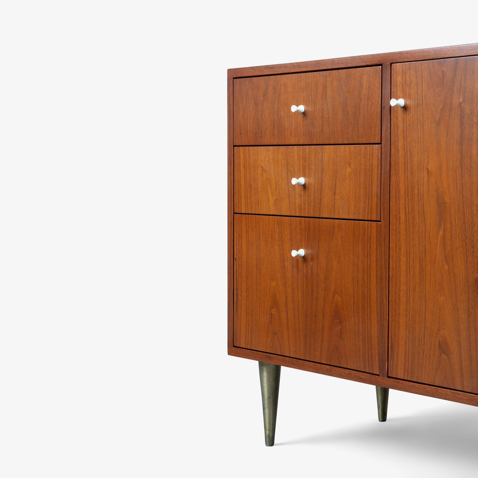 3-teilige Credenza aus Nussbaum, Emaille und Messing im In the style of George Nelson im Angebot 6
