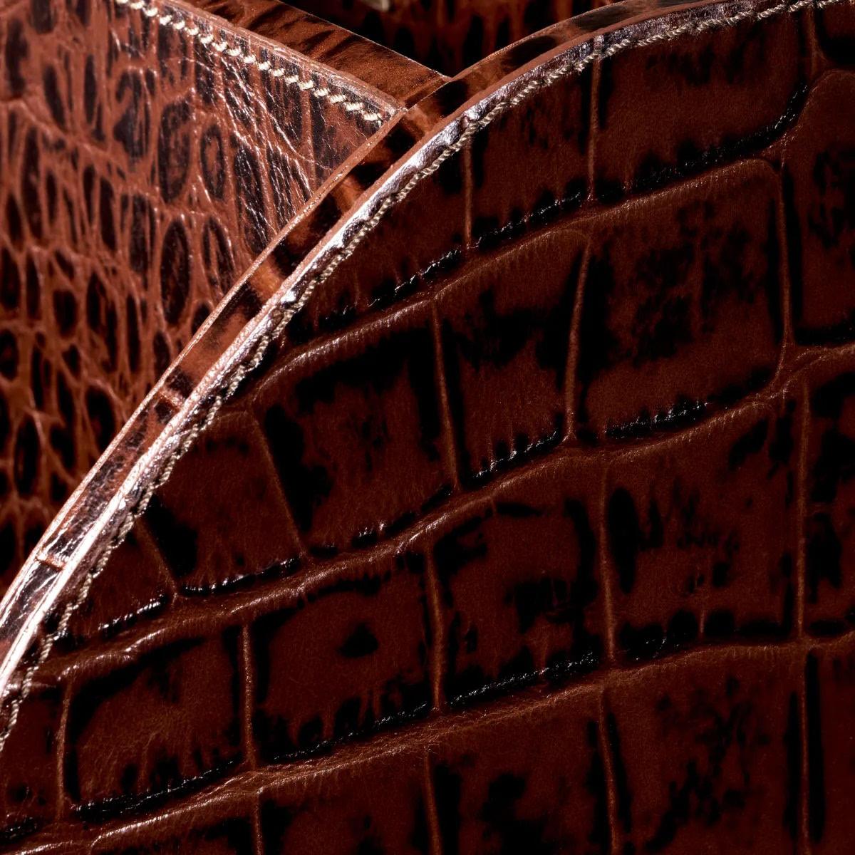 3-Piece Desk Set, Antique Brown Leather with Crocodile Embossing. In New Condition For Sale In Saint-Ouen, FR