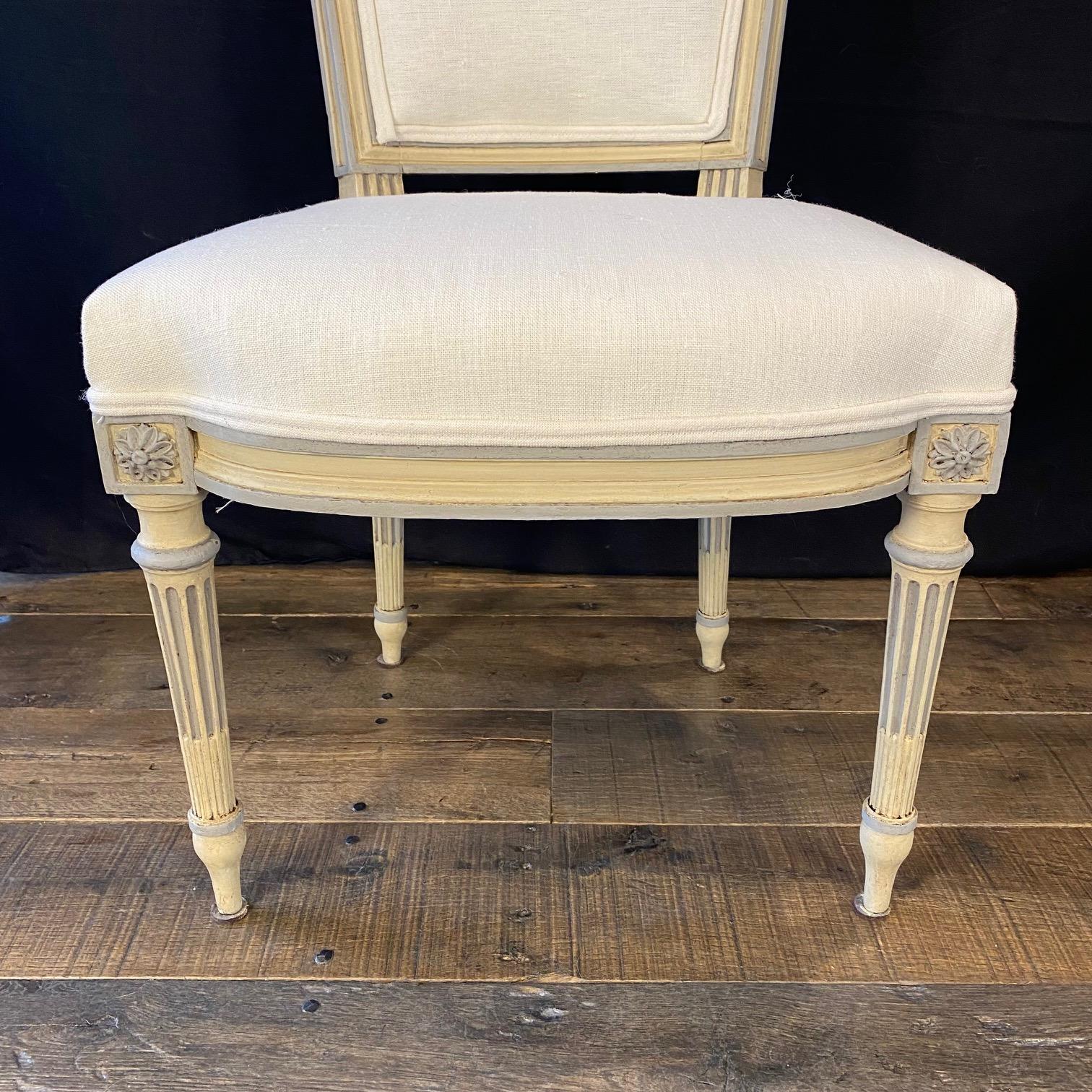 3 Piece Elegant and Rare 19th Century Classic French Louis XVI Salon Set For Sale 8
