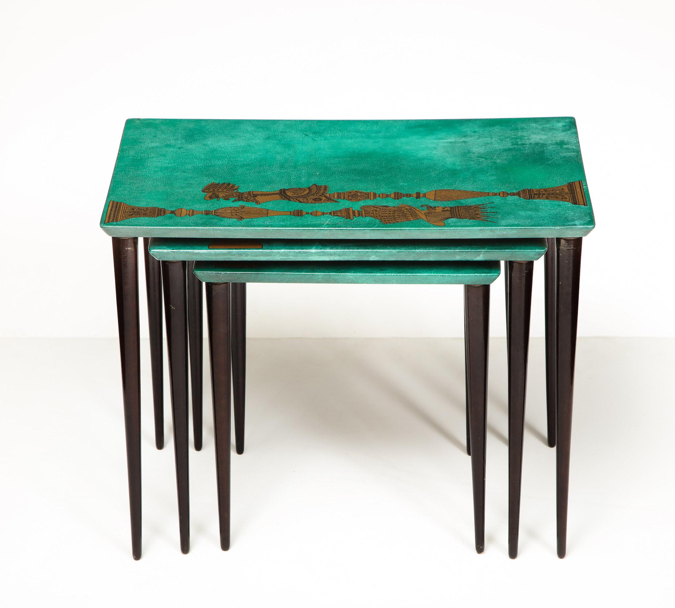 3-Piece Emerald Leather Nesting Table Set by Aldo Tura In Good Condition In New York, NY