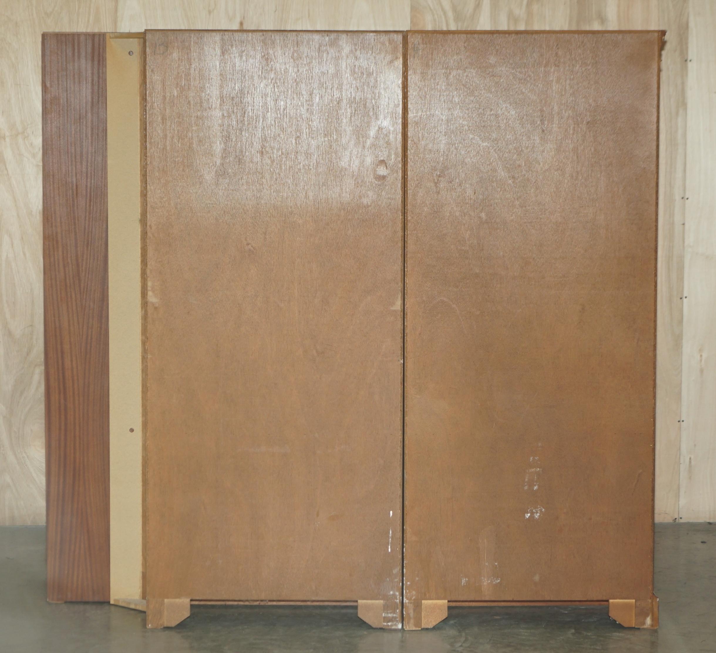 3 Piece Flamed Hardwood Open Library Bookcase Part of a Suite Must See Pictures For Sale 14
