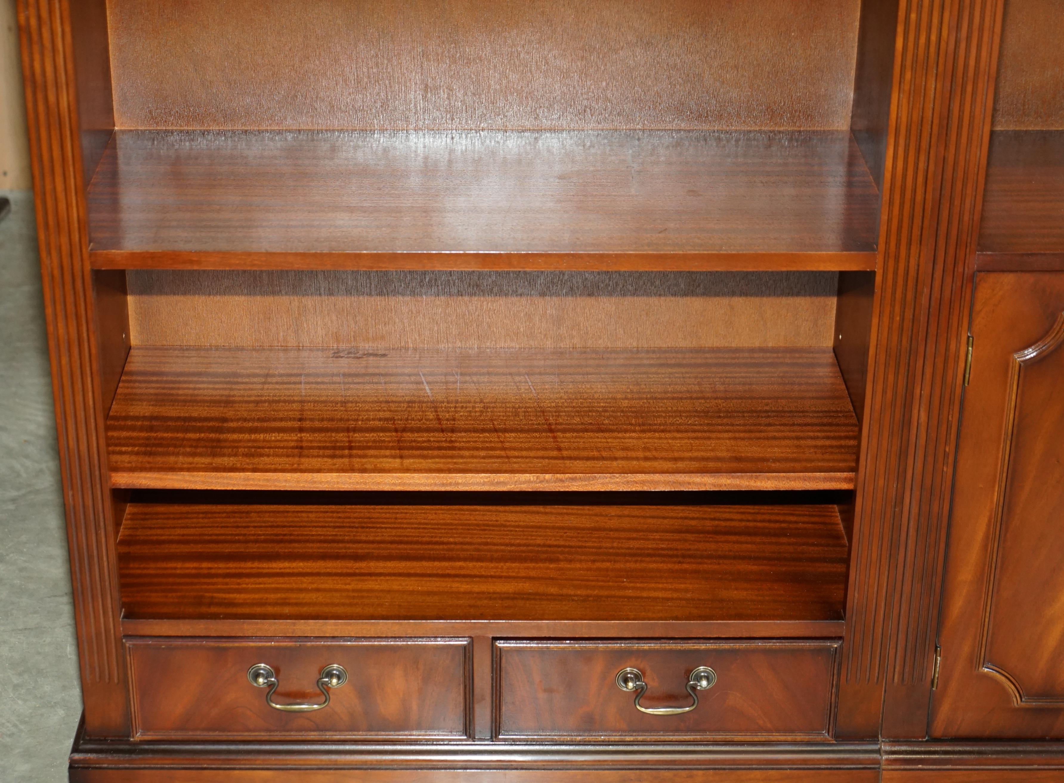3 Piece Flamed Hardwood Open Library Bookcase Part of a Suite Must See Pictures For Sale 2