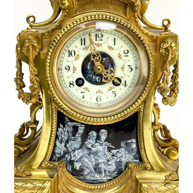 3 Stück vergoldete Bronze-Uhr-Garnitur, spätes 19./ frühes 20. Jahrhundert im Zustand „Gut“ im Angebot in Gardena, CA