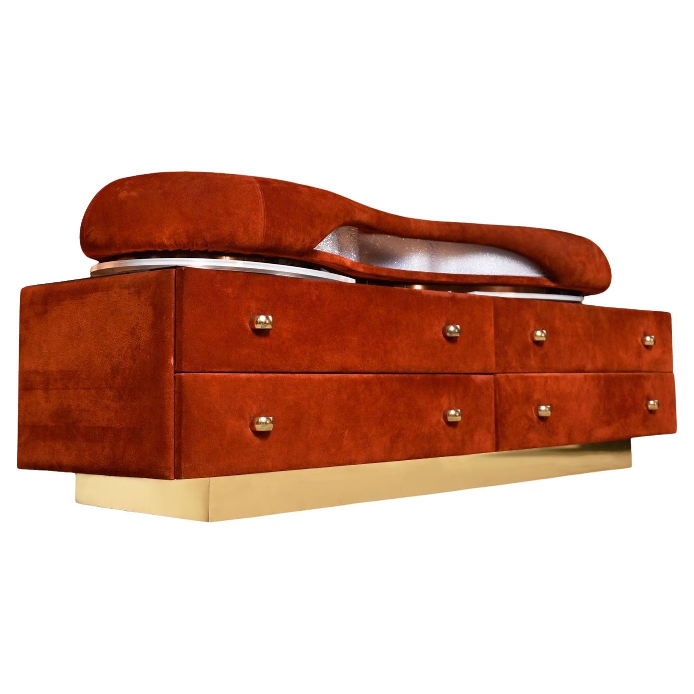 3-Piece Italian Modern Mirrored Top Lighted Suede Dresser & Mirror by Verardo In Excellent Condition For Sale In Chattanooga, TN