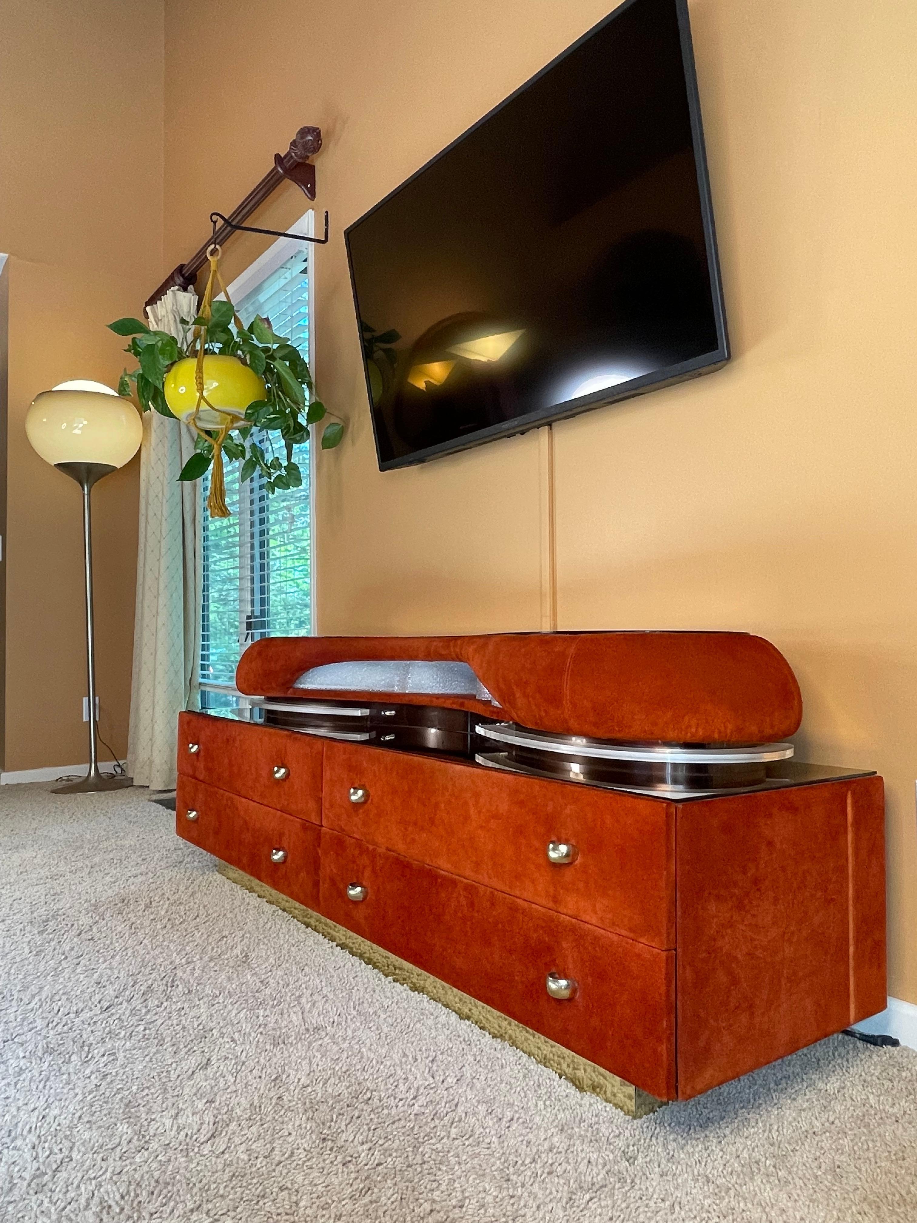 3-Piece Italian Modern Mirrored Top Lighted Suede Dresser & Mirror by Verardo For Sale 3