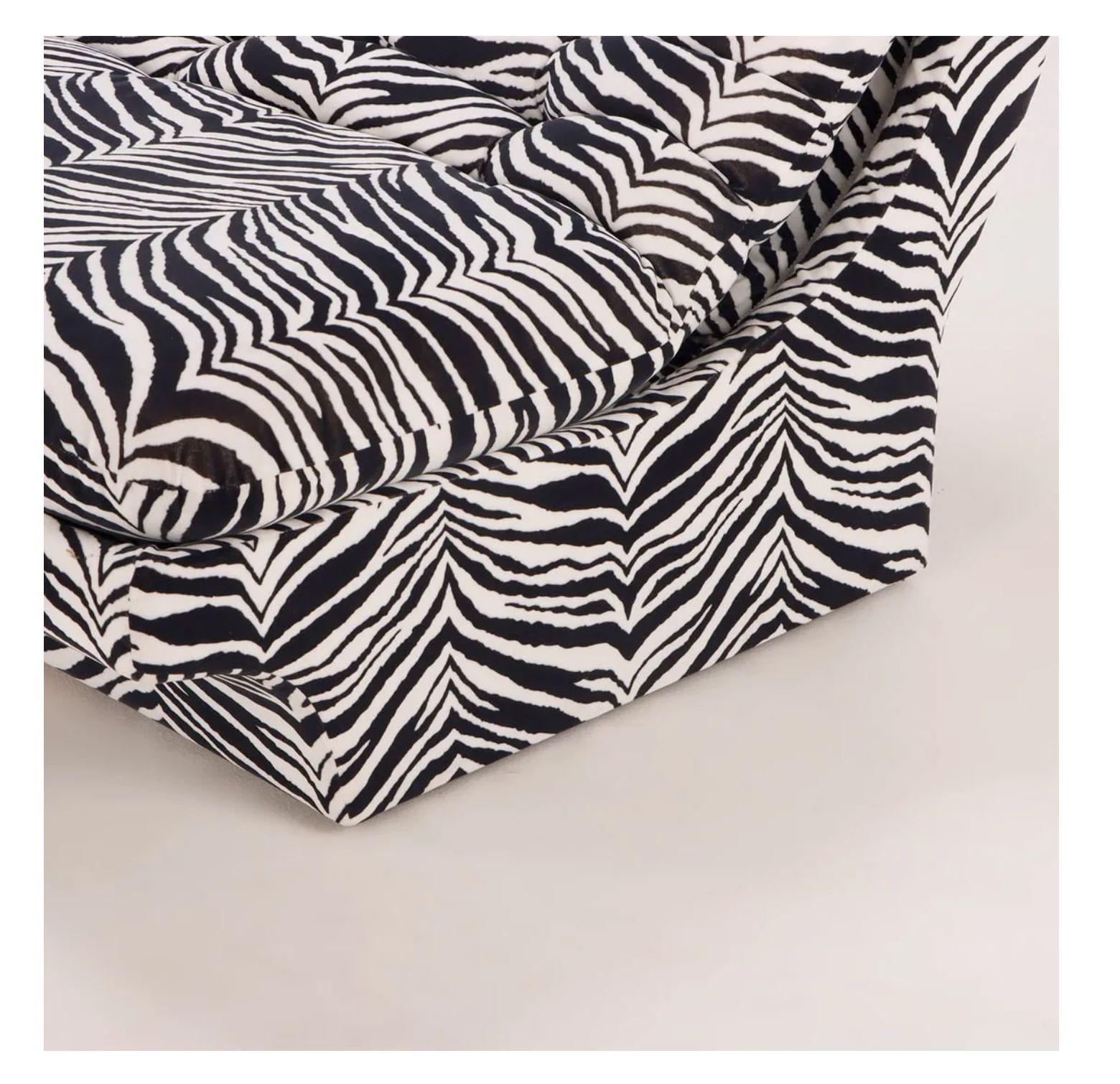 Late 20th Century 3-Piece Italian Modular Sofa in Zebra Print Upholstery, circa 1970 For Sale