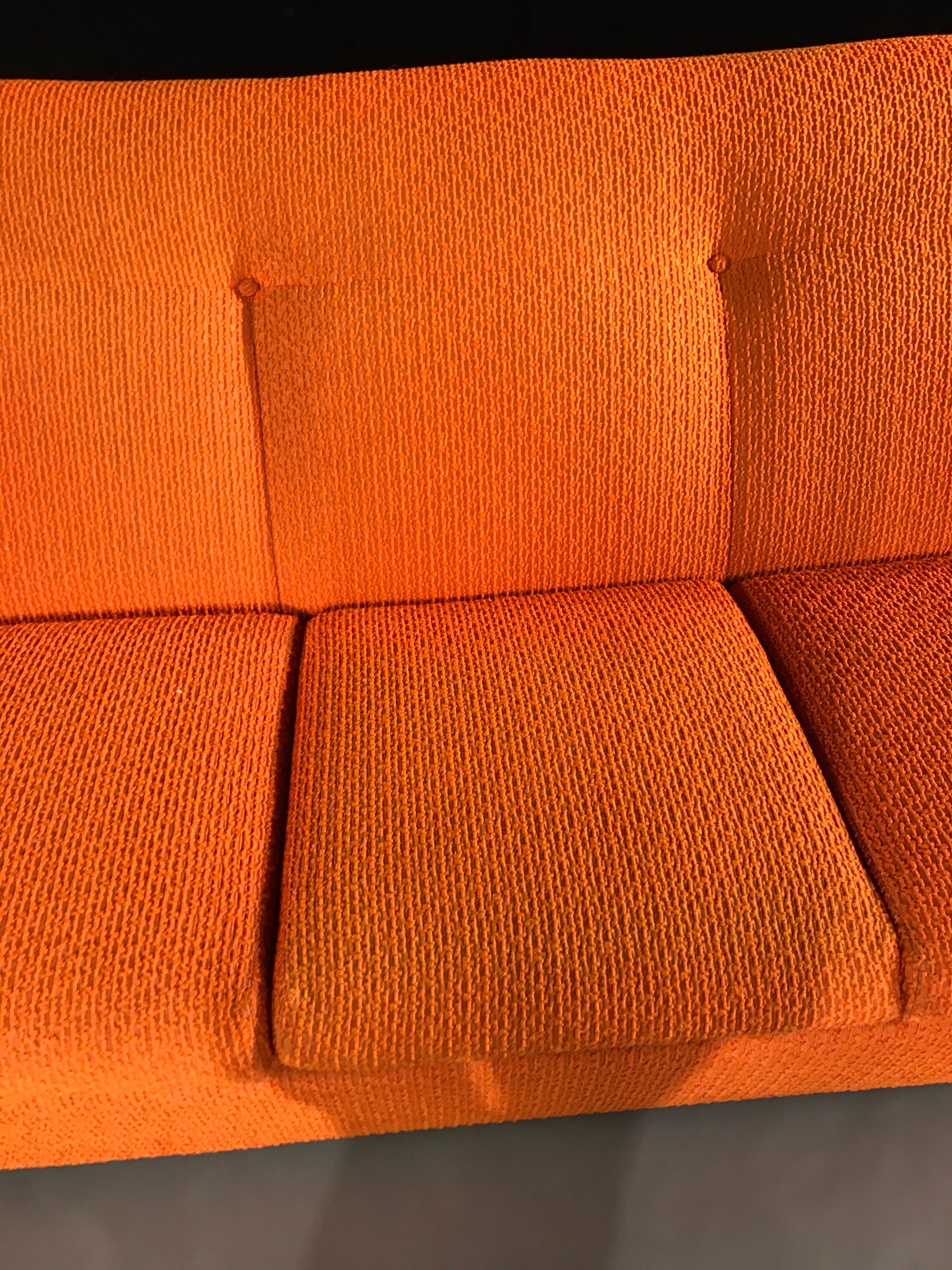 3-Piece Lounge Suite 3-seat settee Sofa Armchair Pair Vintage 1970 Orange Boucle For Sale 2