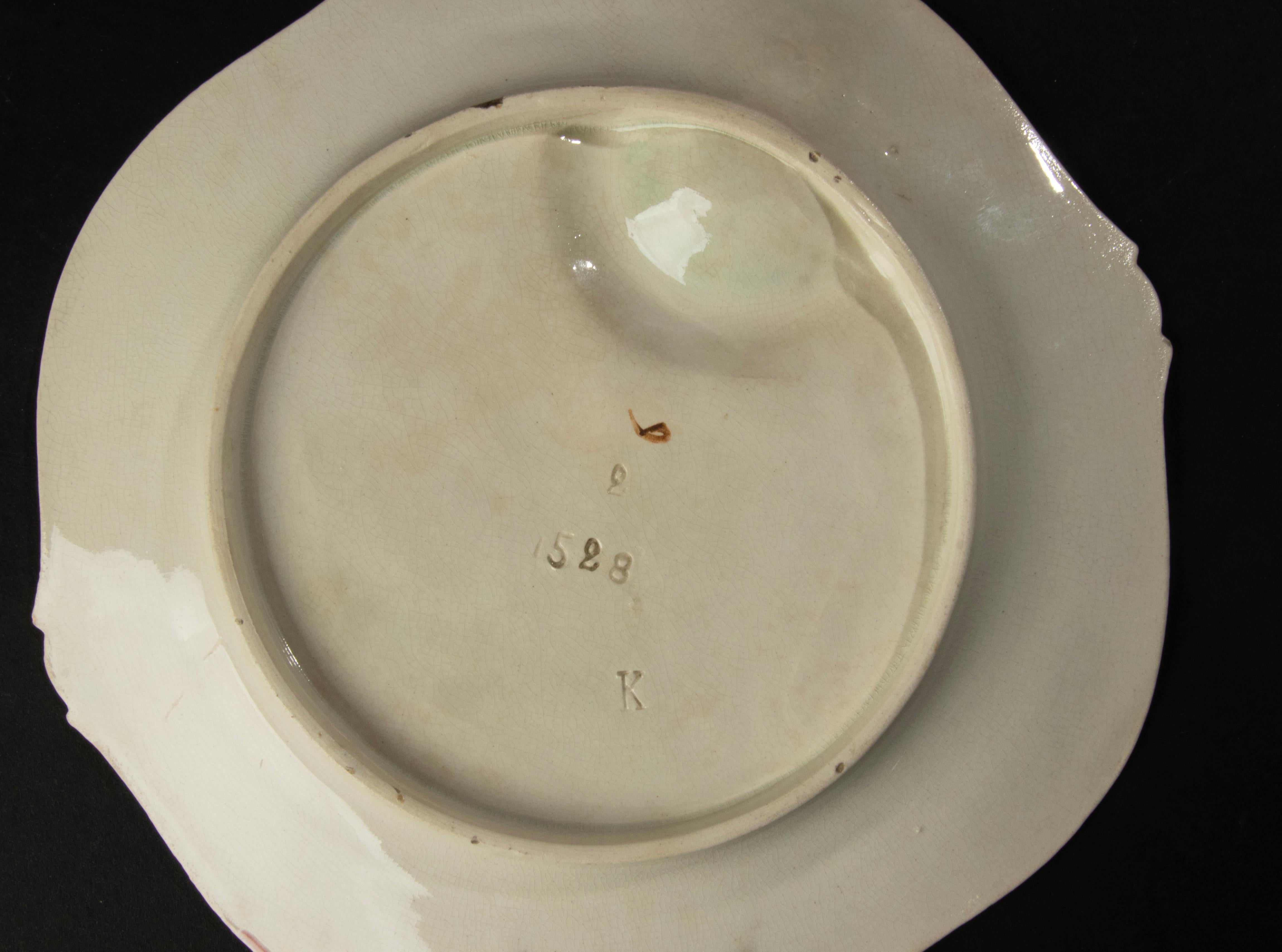 3-Piece Set of 19th Century Majolica Artichoke Plates For Sale 10