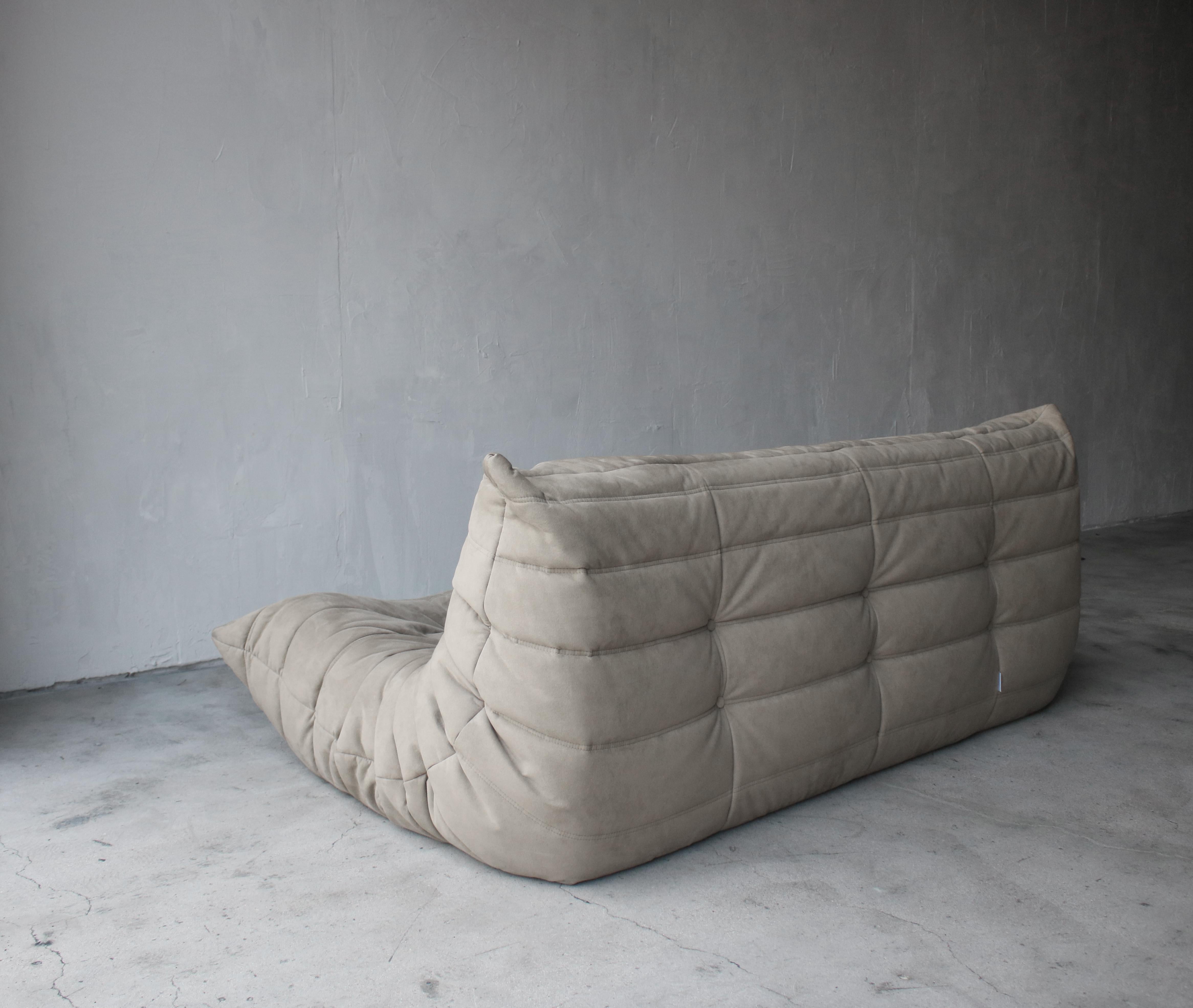 3-Piece Togo Sofa Sectional by Ligne Roset In Good Condition In Las Vegas, NV