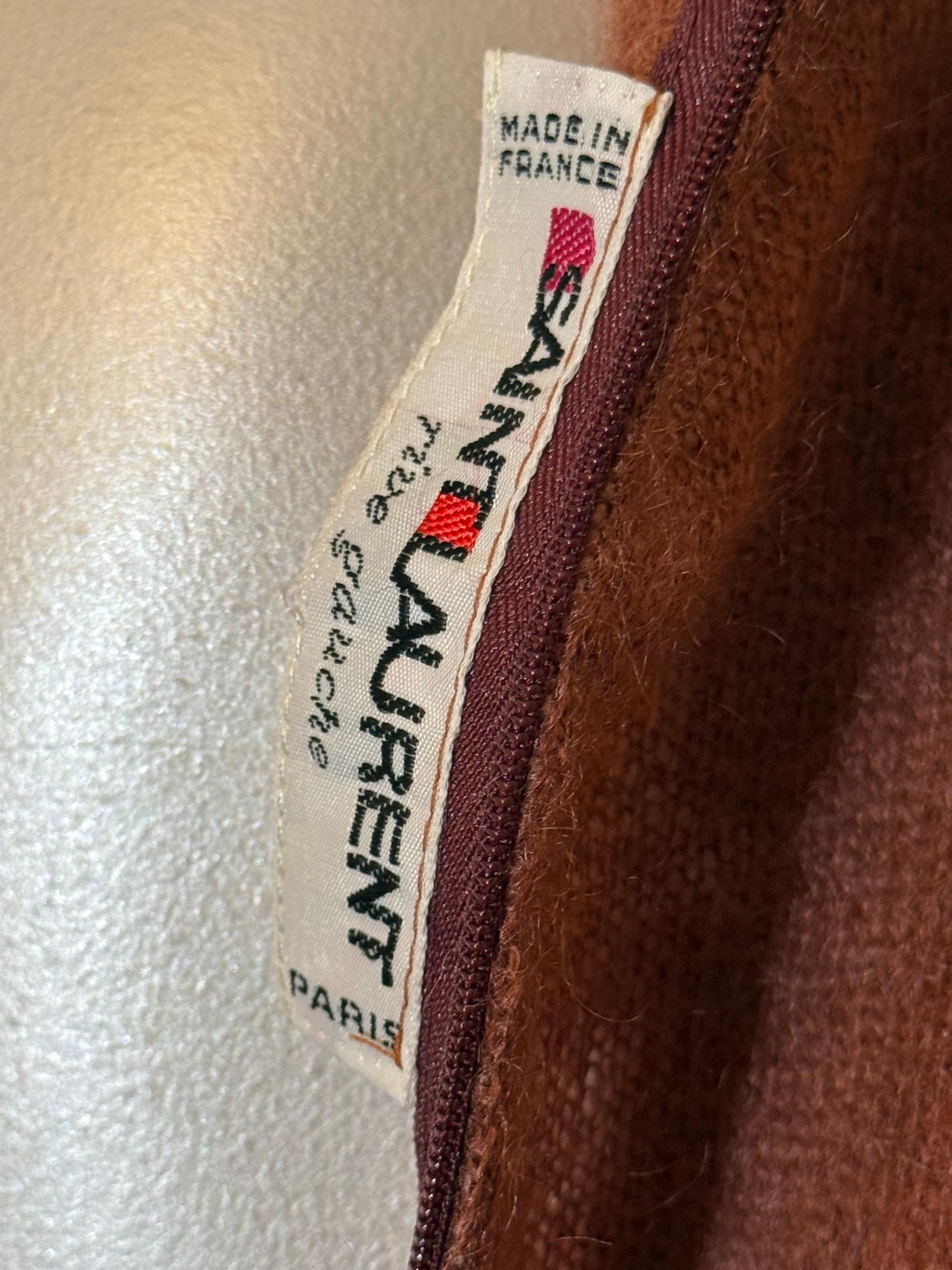 Tunique 3 pièces en mohair Yves Saint Laurent / Pantalon en soie Paisley / Turban assorti en vente 12