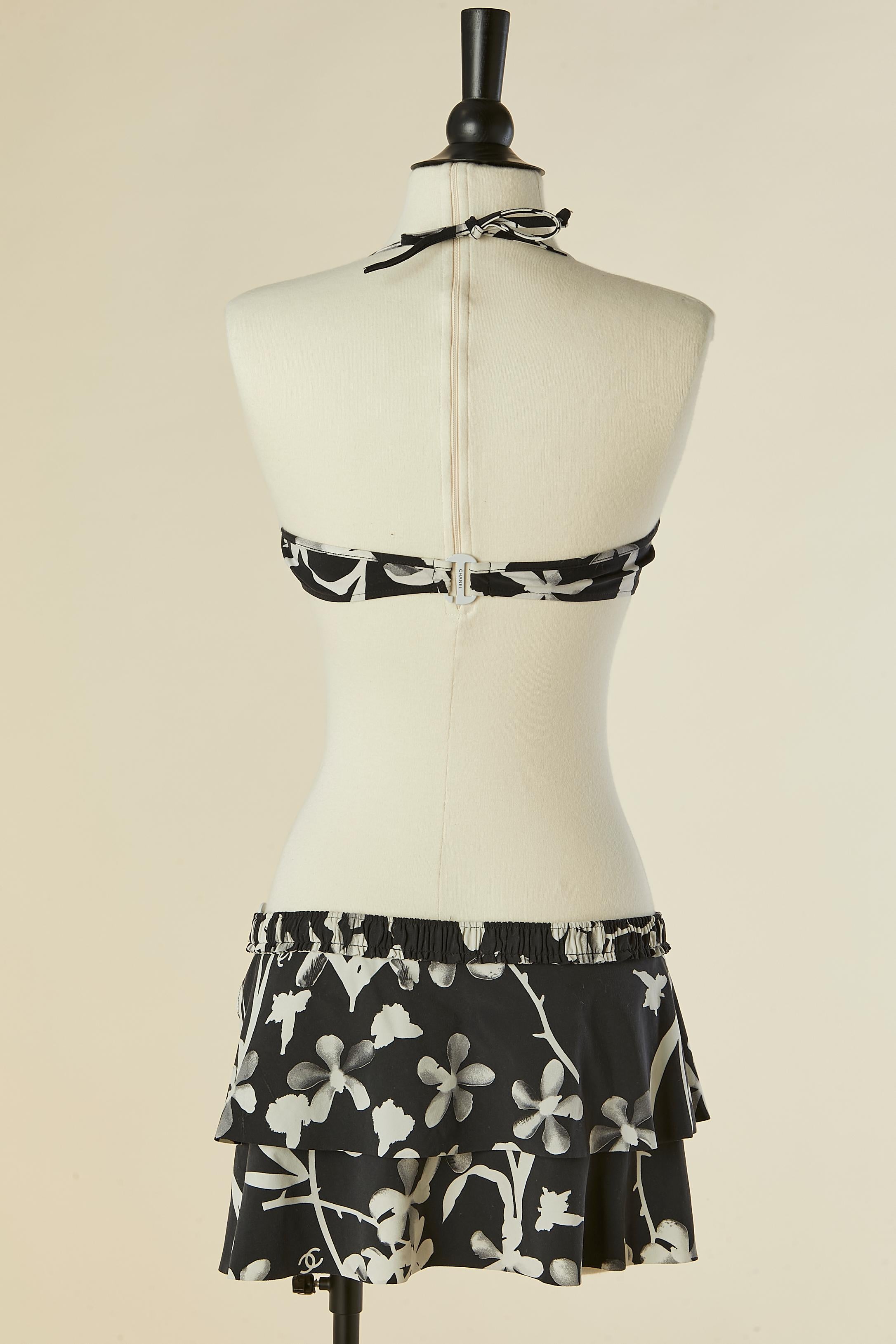 3 pieces bathing printed ensemble ( bra, mini-skirt and mini-dress) CHANEL For Sale 6