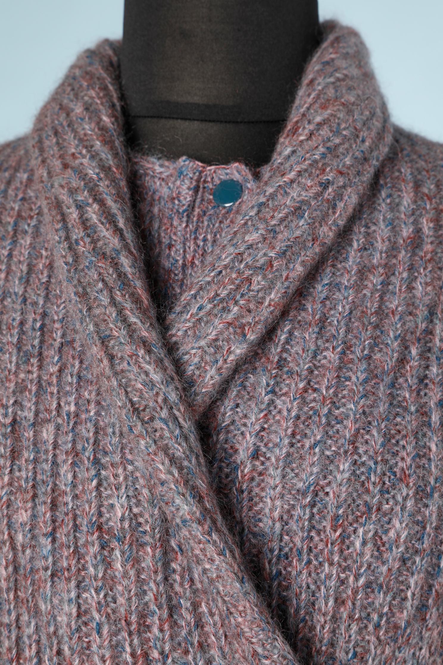 3-teiliges Ensemble (zweireihiger Mantel, Pullover und Rock)  in gesprenkeltem violettem Gewand 