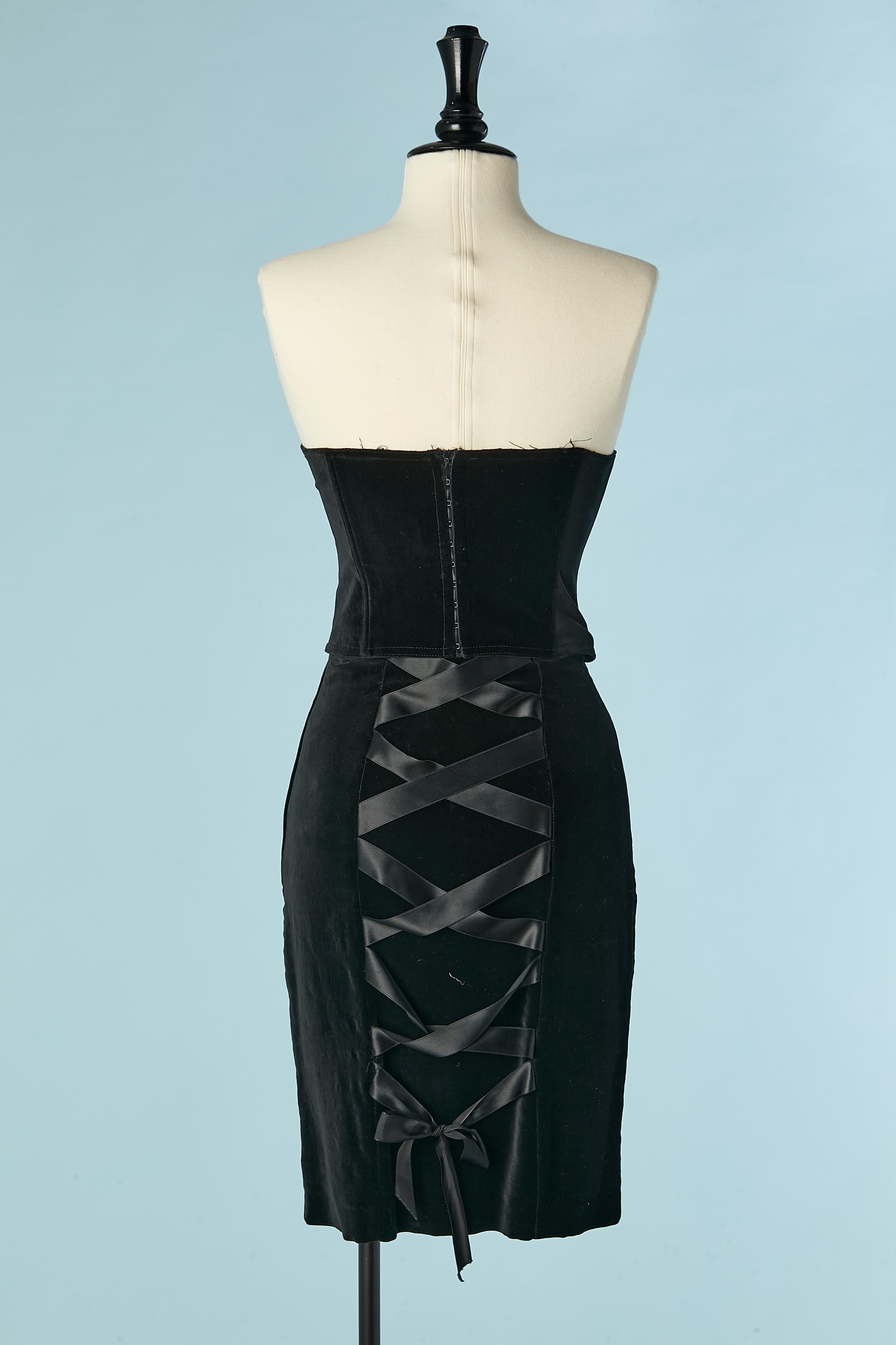  3 pieces skirt-suit and bustier velvet ensemble with laces Chantal Thomass  For Sale 11