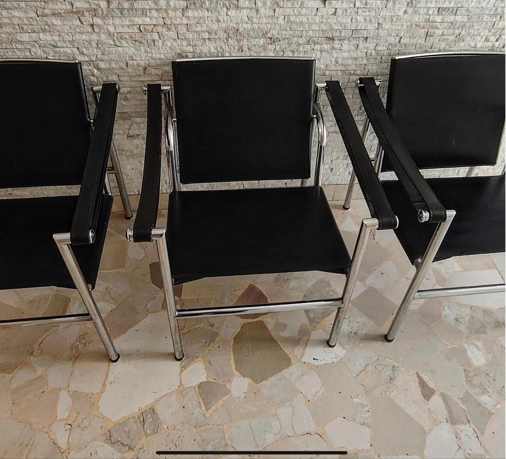 Bauhaus 3 Armchairs mod. LC 1 1970s Le Corbusier  - Cassina -Made in ITALY For Sale