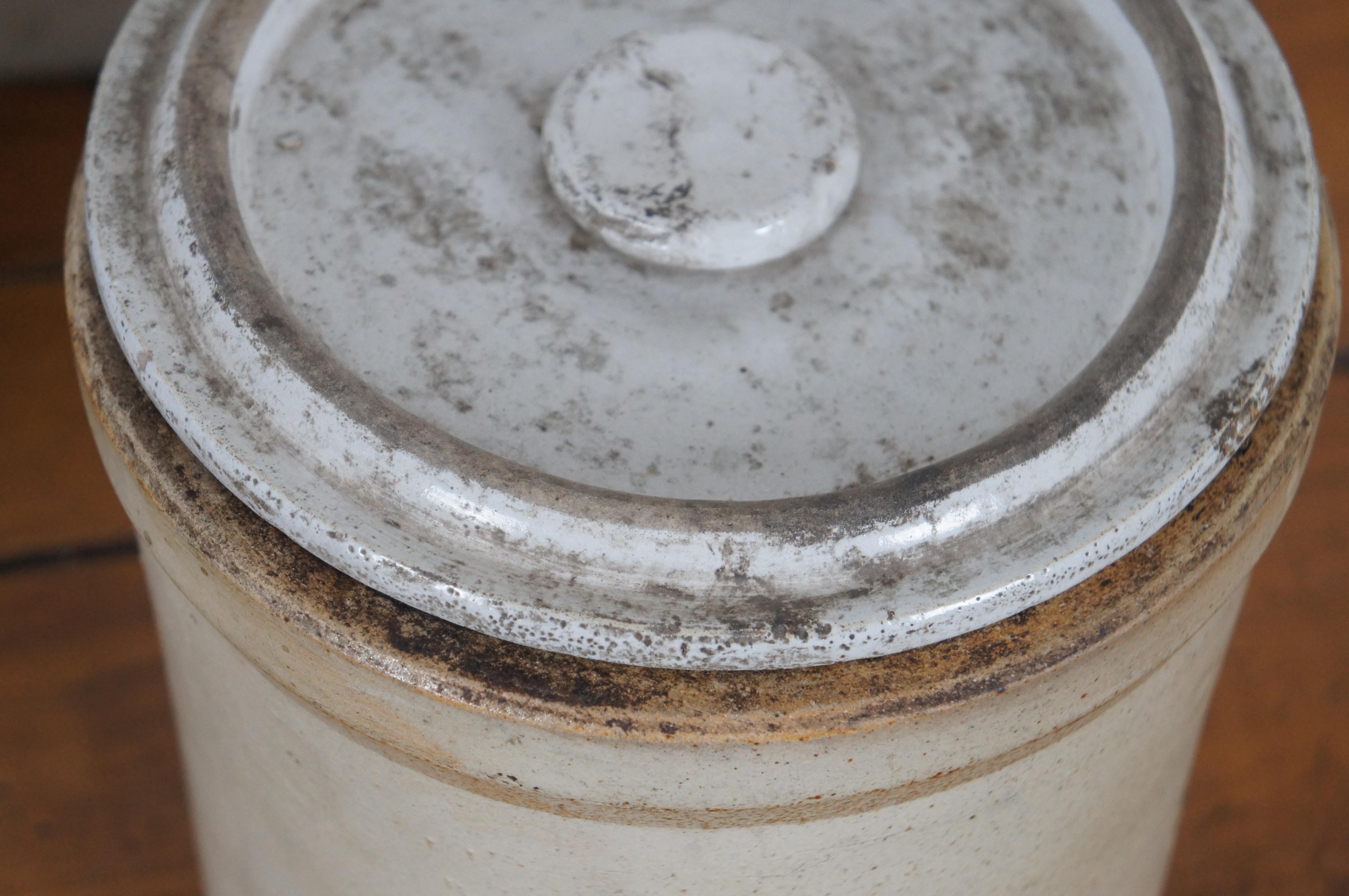 3 Primitive Antique Salt Glaze American Stoneware Crocks & Lid 3 Gallon 1 Gallon For Sale 2