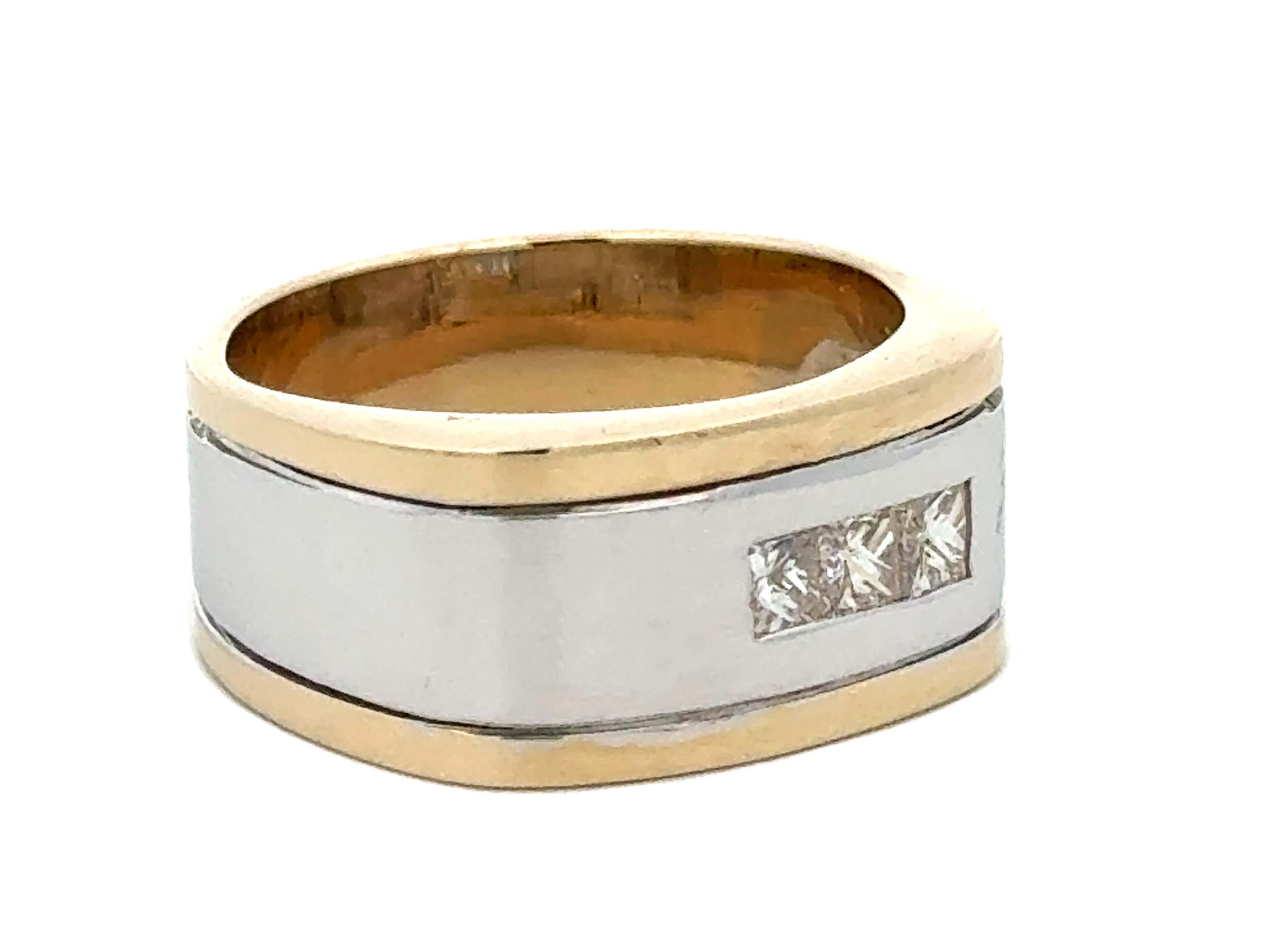 Modern 3 Princess Cut Diamond Band Ring Two Toned 18k Gold For Sale