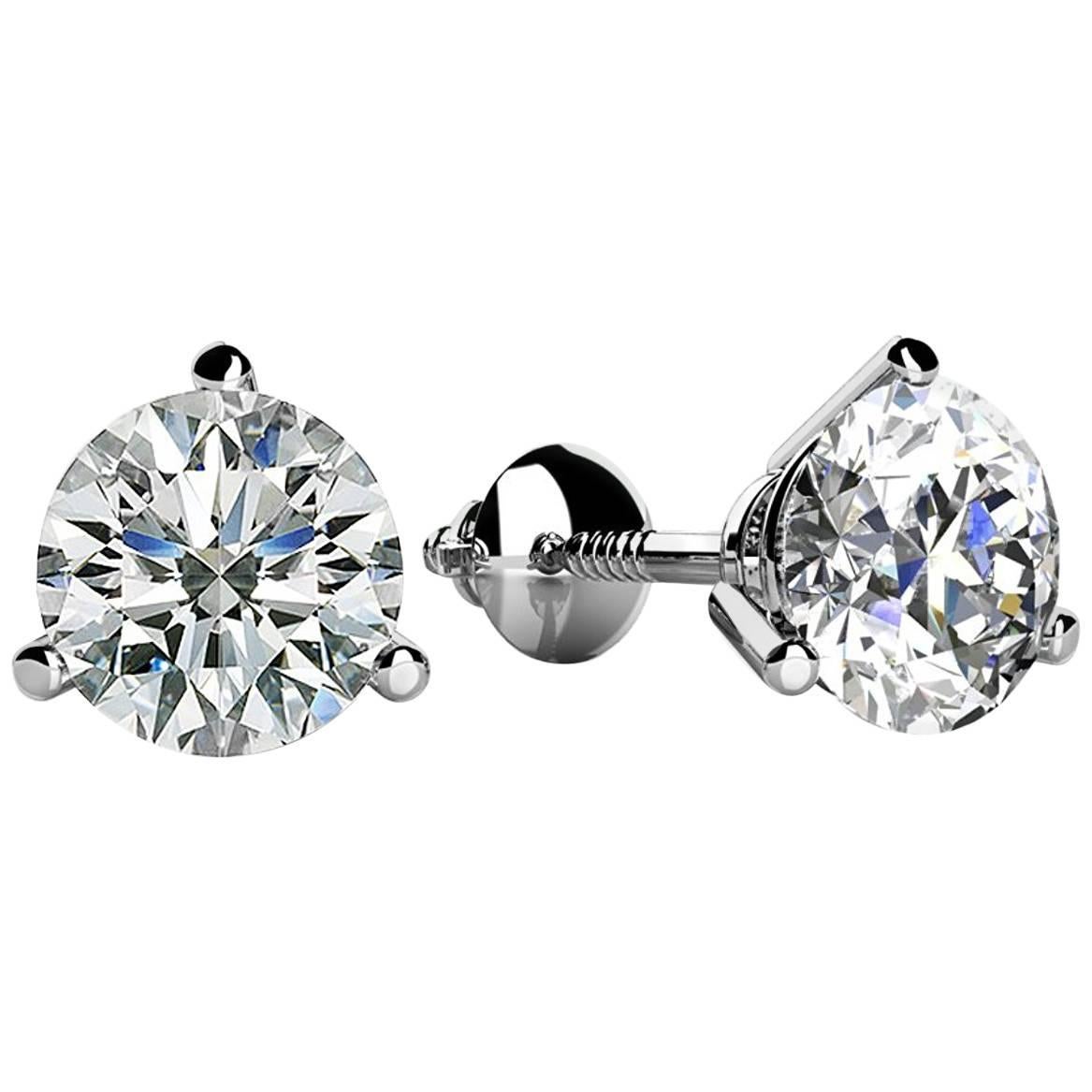 3 Prong-set Round Diamond Stud Earrings (1/2ct, Very Good, SI1-SI2) Screw-Back