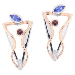 "3 Punti" Love Collection Earrings 18k Gold
Brilliants, Tanzanite
Garnet st.