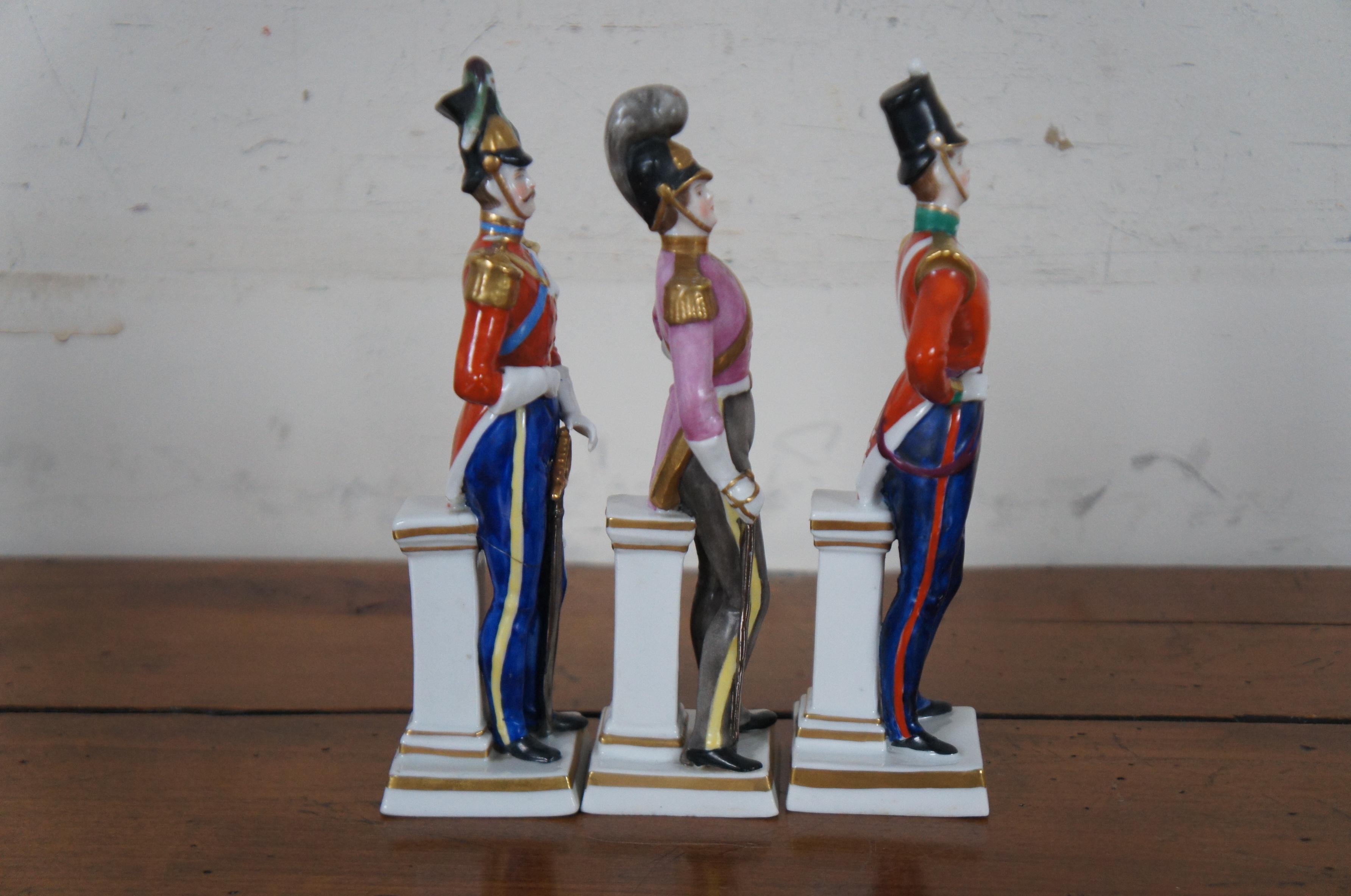 3 Rare Antique A.J. Uffrecht & Co Germany Porcelain Soldier Figurines Dresden  For Sale 1