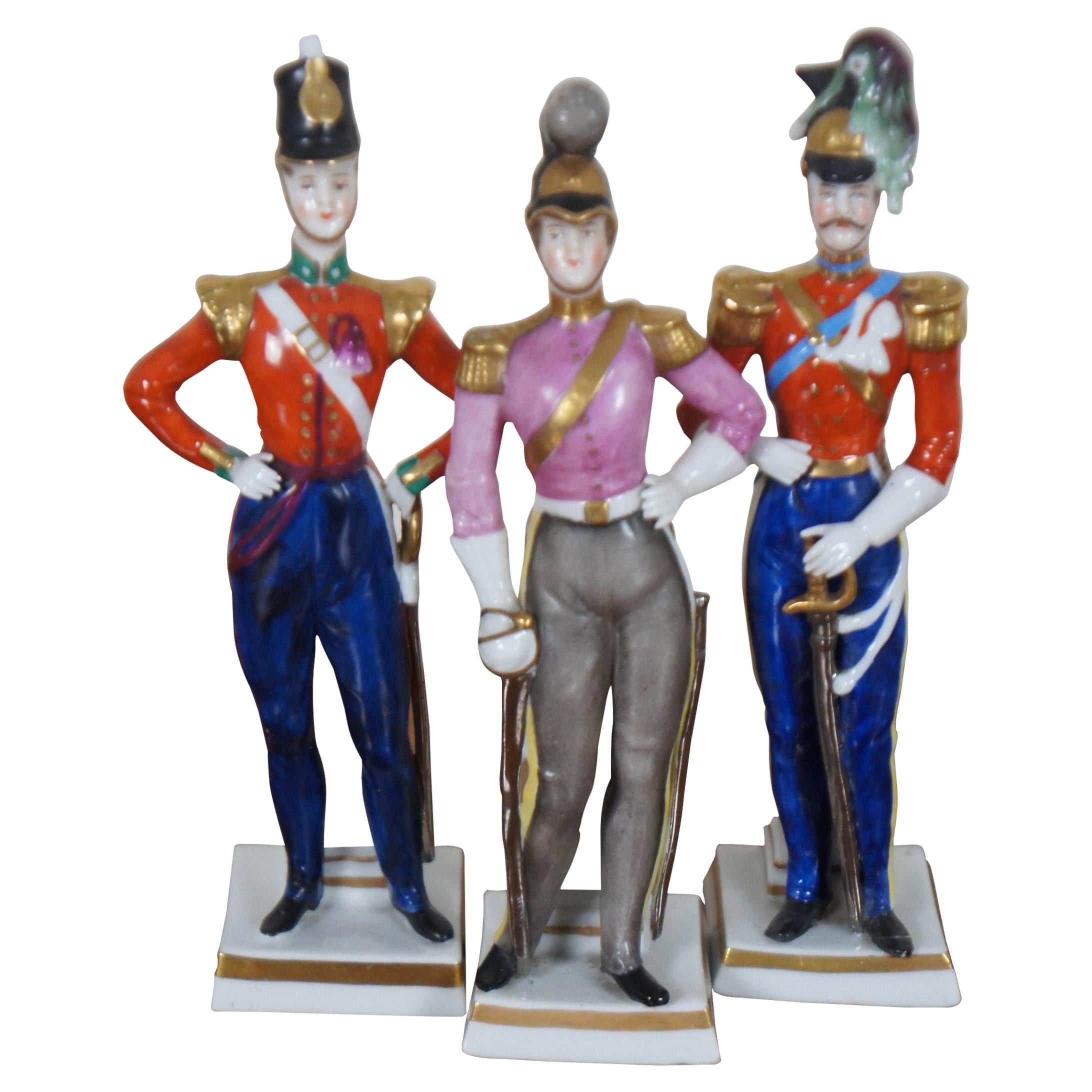 3 Rare Antique A.J. Figurines de soldats en porcelaine de Dresde, Uffrecht &amp;amp; Co, Allemagne 