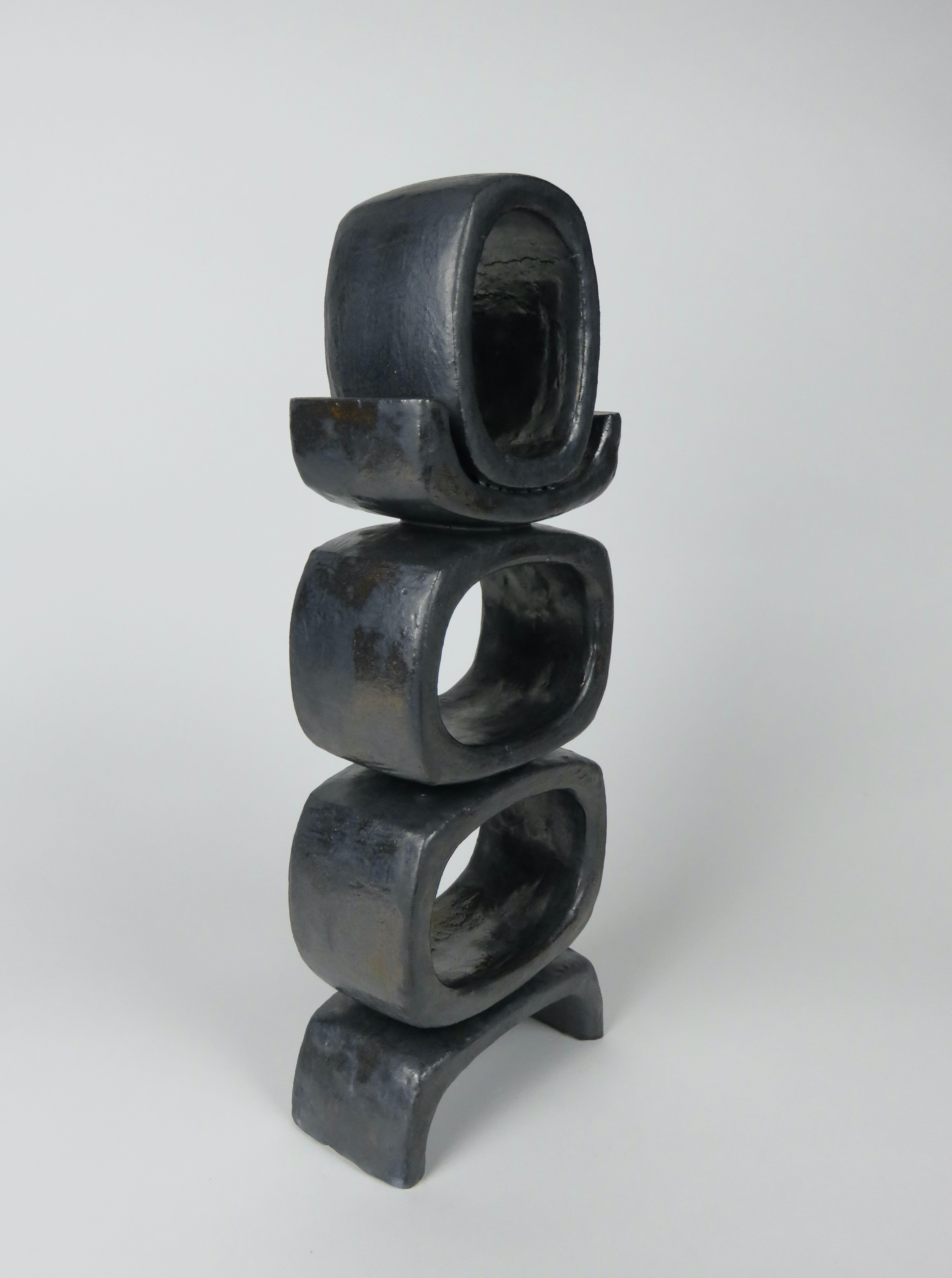 3 Rectangular Ovals on Short Angled Legs, Metallic Black-Glaze Clay Sculpture #2 In New Condition For Sale In New York, NY
