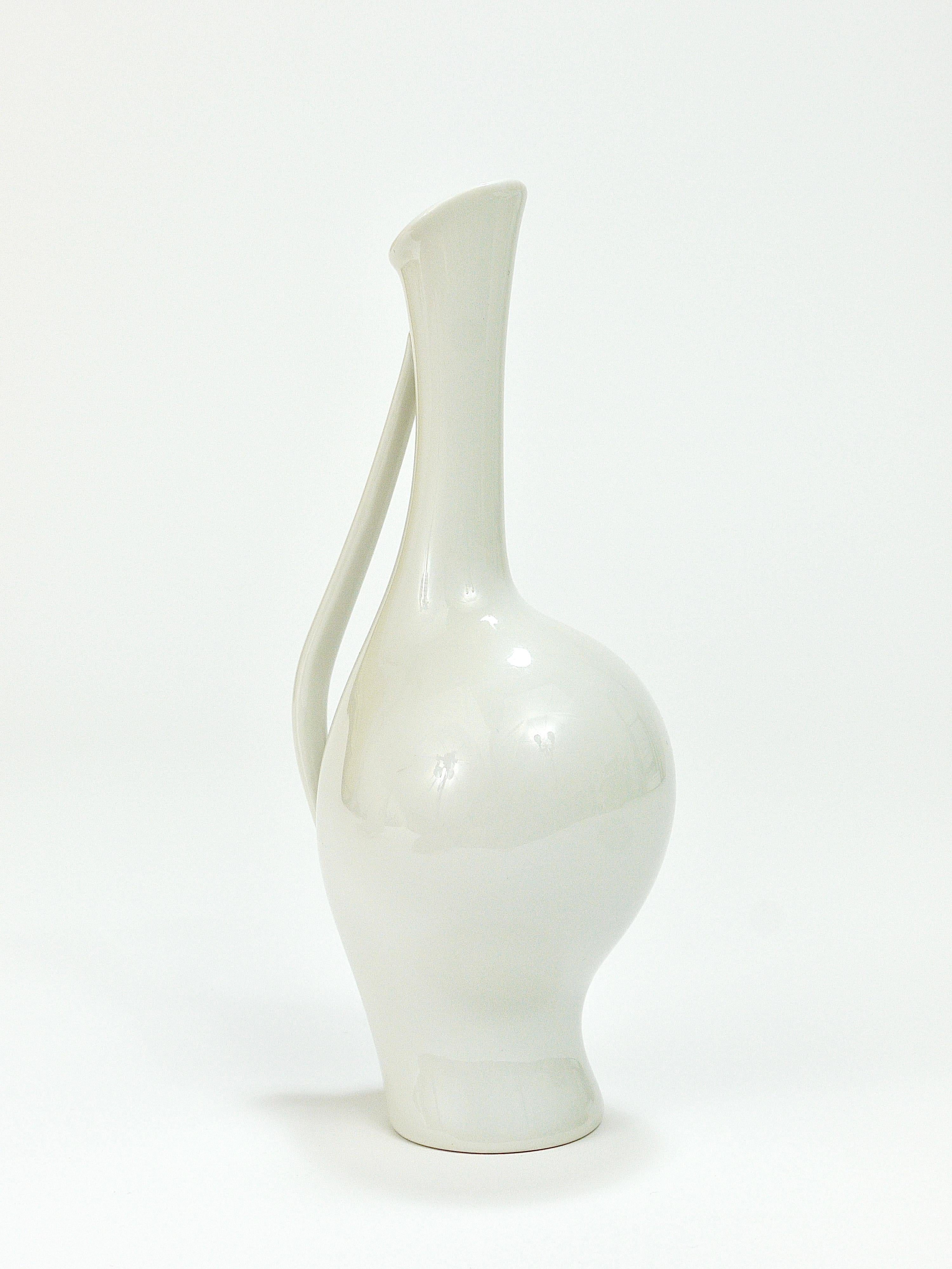3 Rosenthal „Luise“ Midcentury Porcelain Pastel Vases, Fritz Heidenreich, German For Sale 4