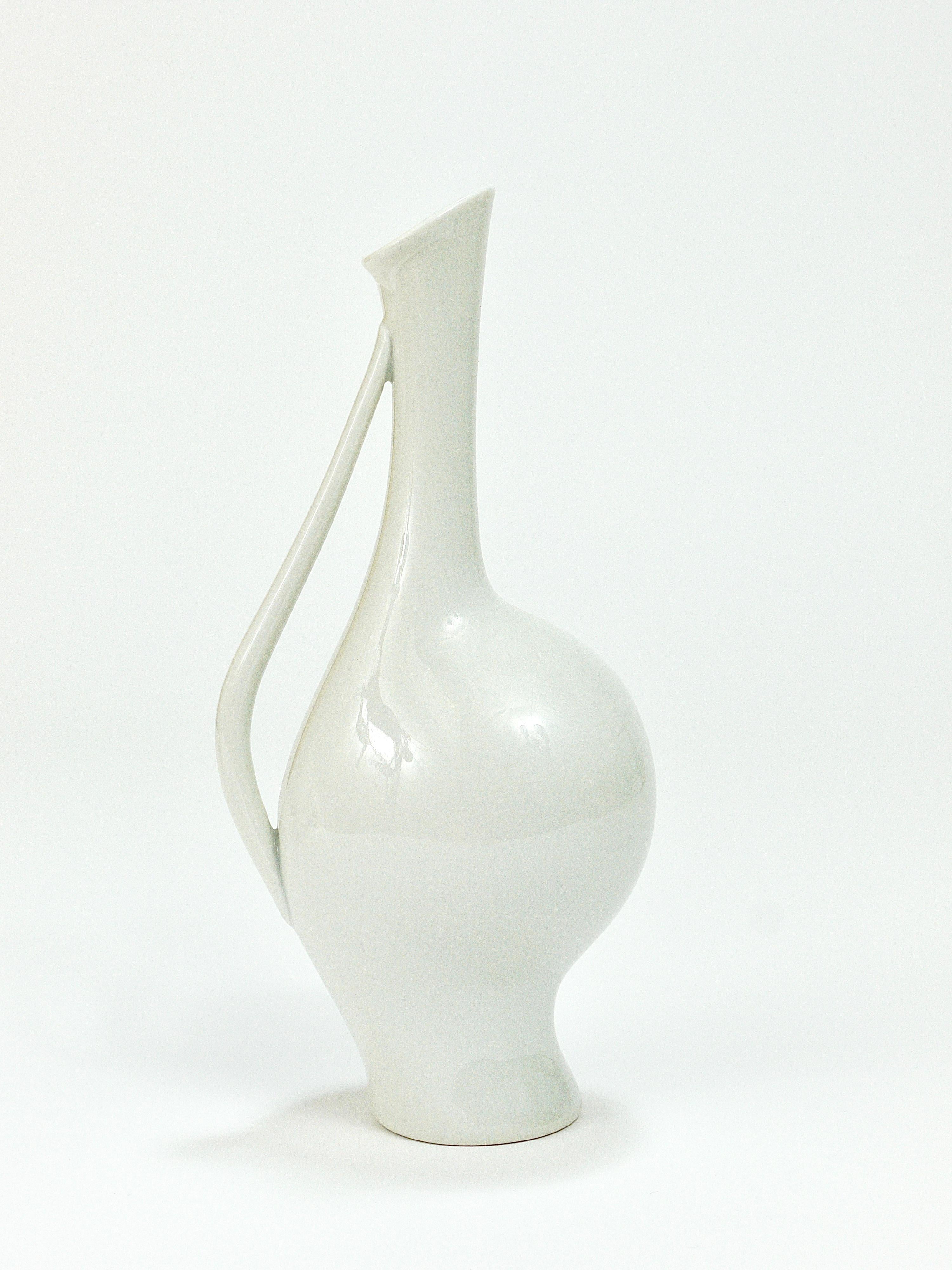 3 Rosenthal „Luise“ Midcentury Porcelain Pastel Vases, Fritz Heidenreich, German For Sale 5