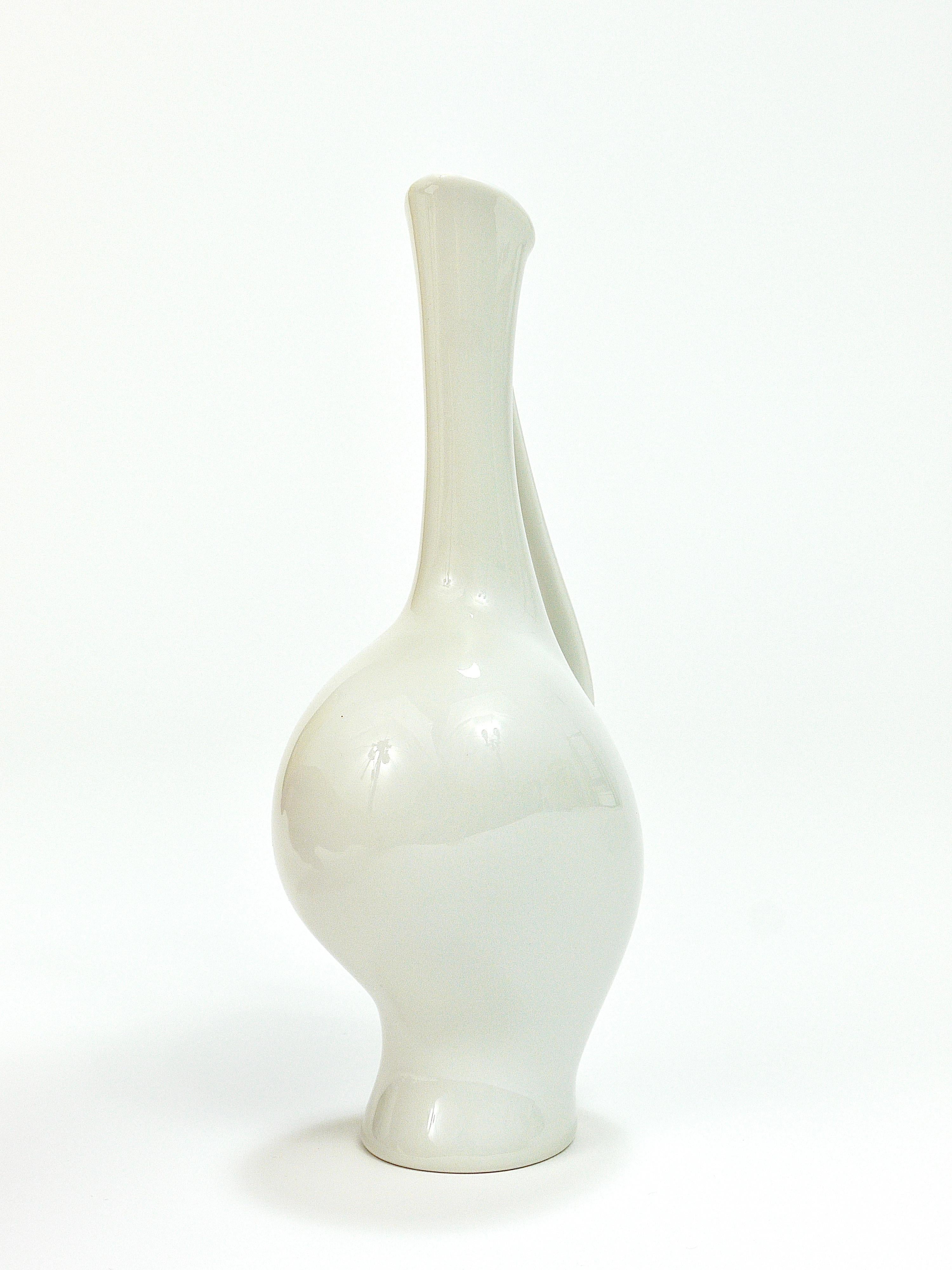 3 Rosenthal „Luise“ Midcentury Porcelain Pastel Vases, Fritz Heidenreich, German For Sale 6