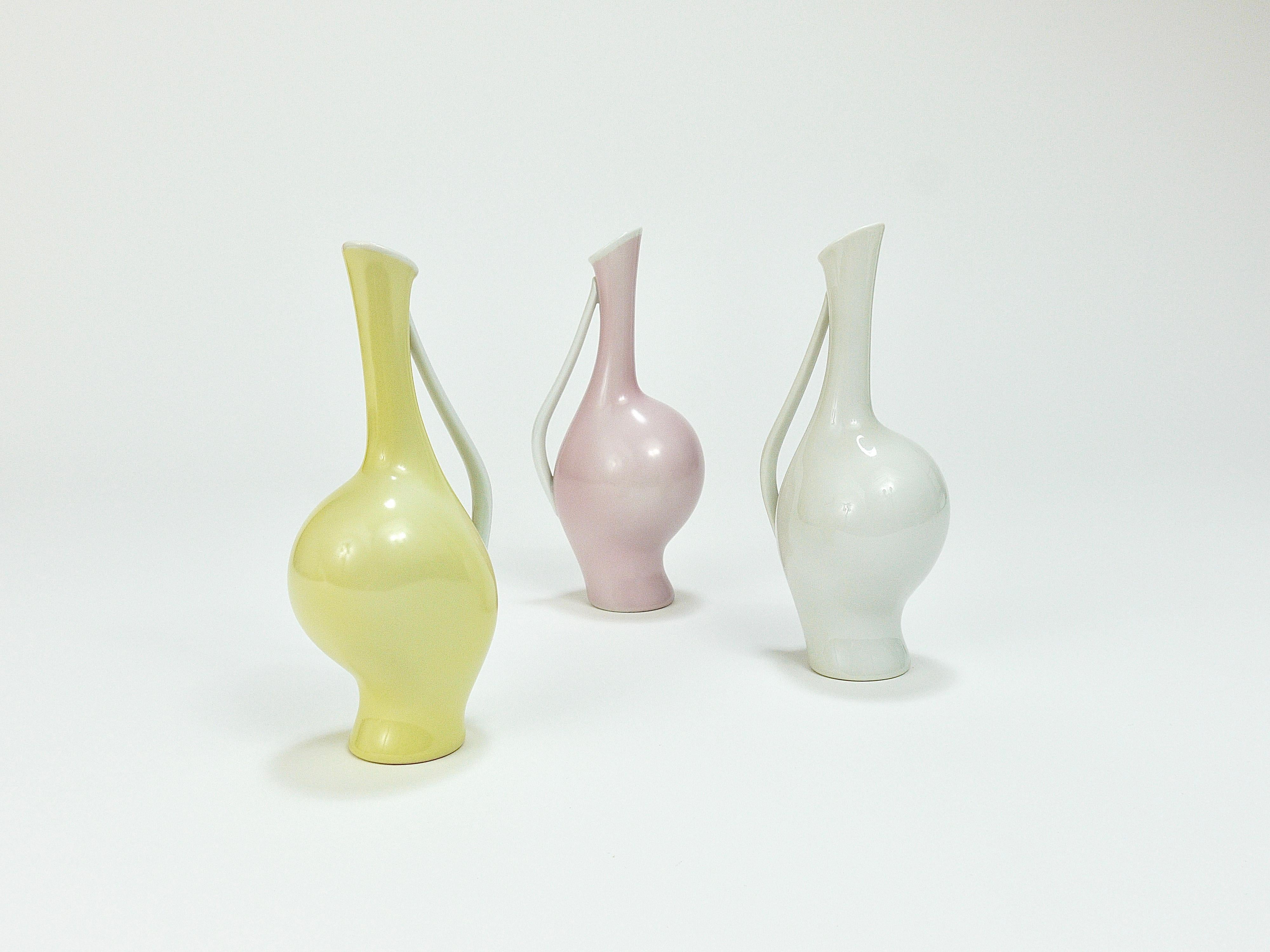 3 Rosenthal „Luise“ Midcentury Porcelain Pastel Vases, Fritz Heidenreich, German For Sale 1
