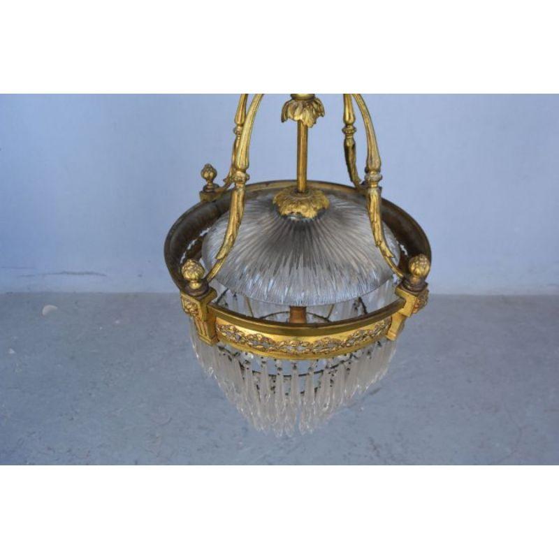 3-Row Basket Chandelier in Gilded Bronze with Pendants In Good Condition For Sale In Marseille, FR