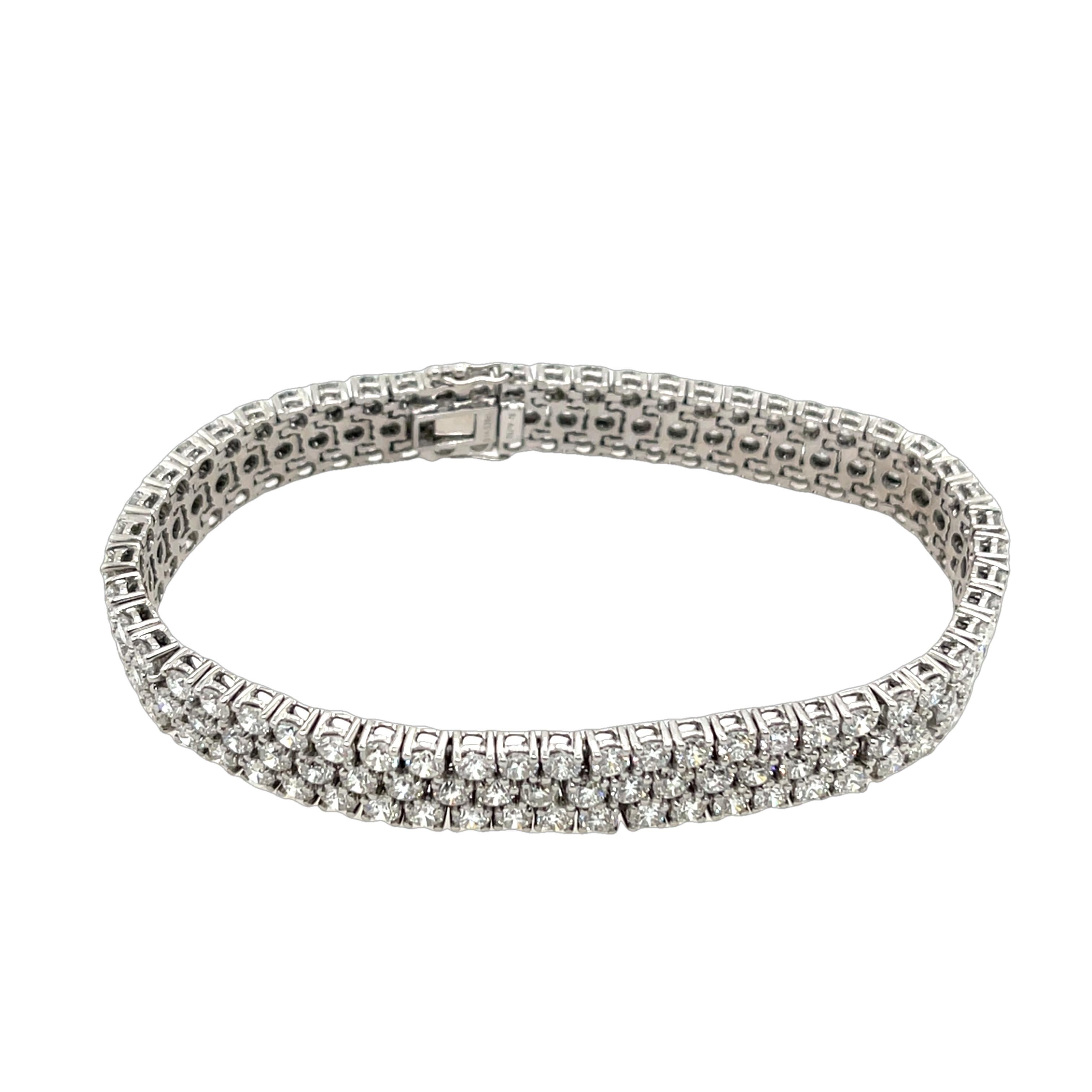 3 Row Diamond Tennis Bracelet Set With 14.53ct Natural Diamonds in 18ct Gold In Excellent Condition In London, GB