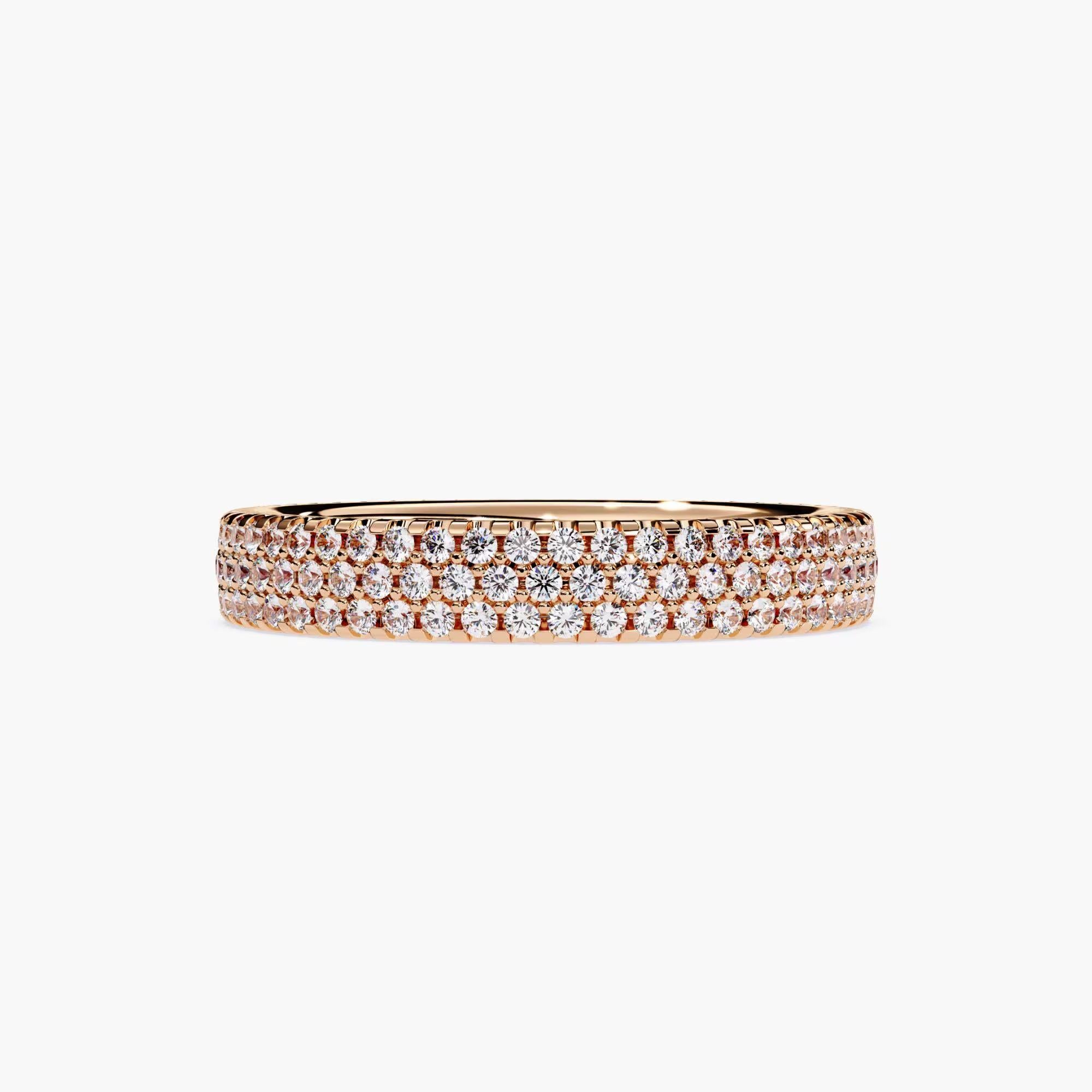 Alliance en or 14K avec pavé de diamants naturels sur 3 rangs, bague éternité de 0,75 carat en vente 3