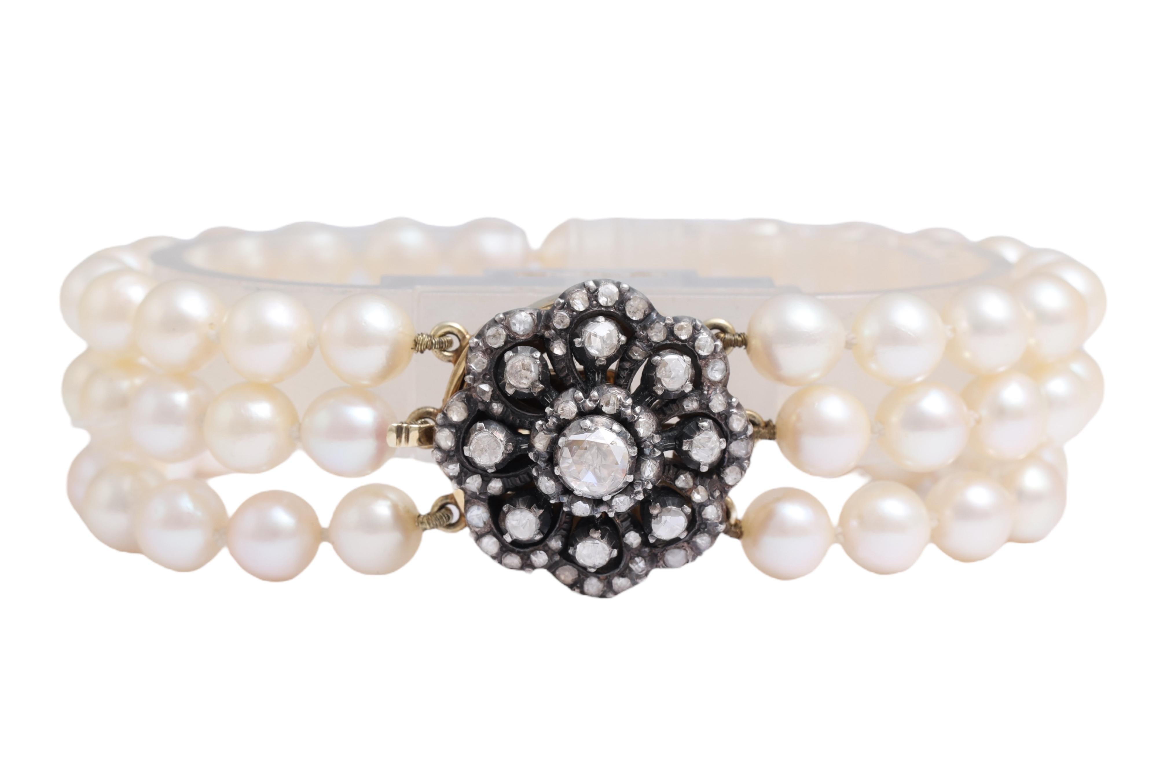 Artigiano Bracciale a 3 file di perle in argento e oro e diamanti taglio rosa in vendita
