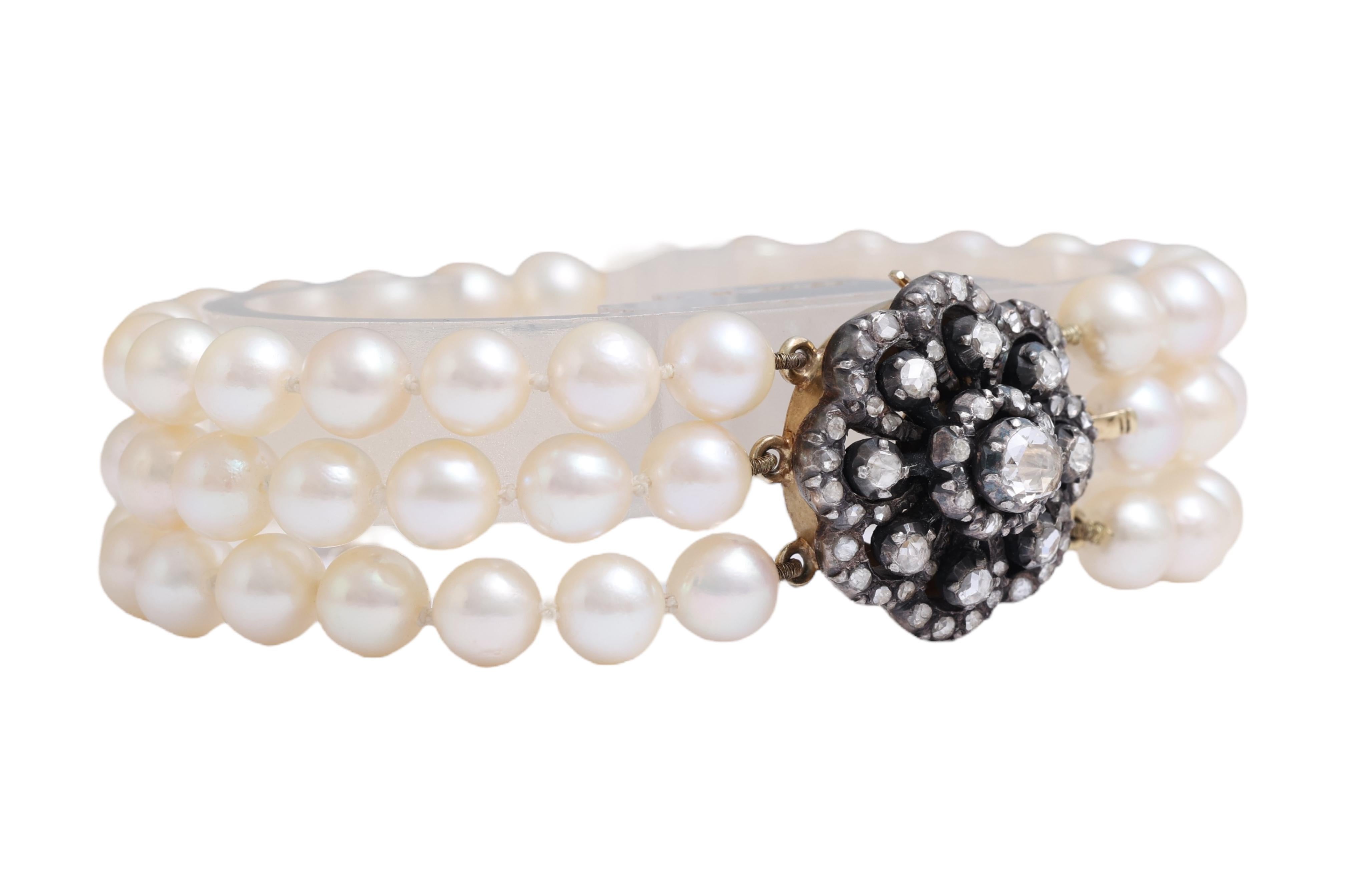Bracciale a 3 file di perle in argento e oro e diamanti taglio rosa In condizioni ottime in vendita a Antwerp, BE