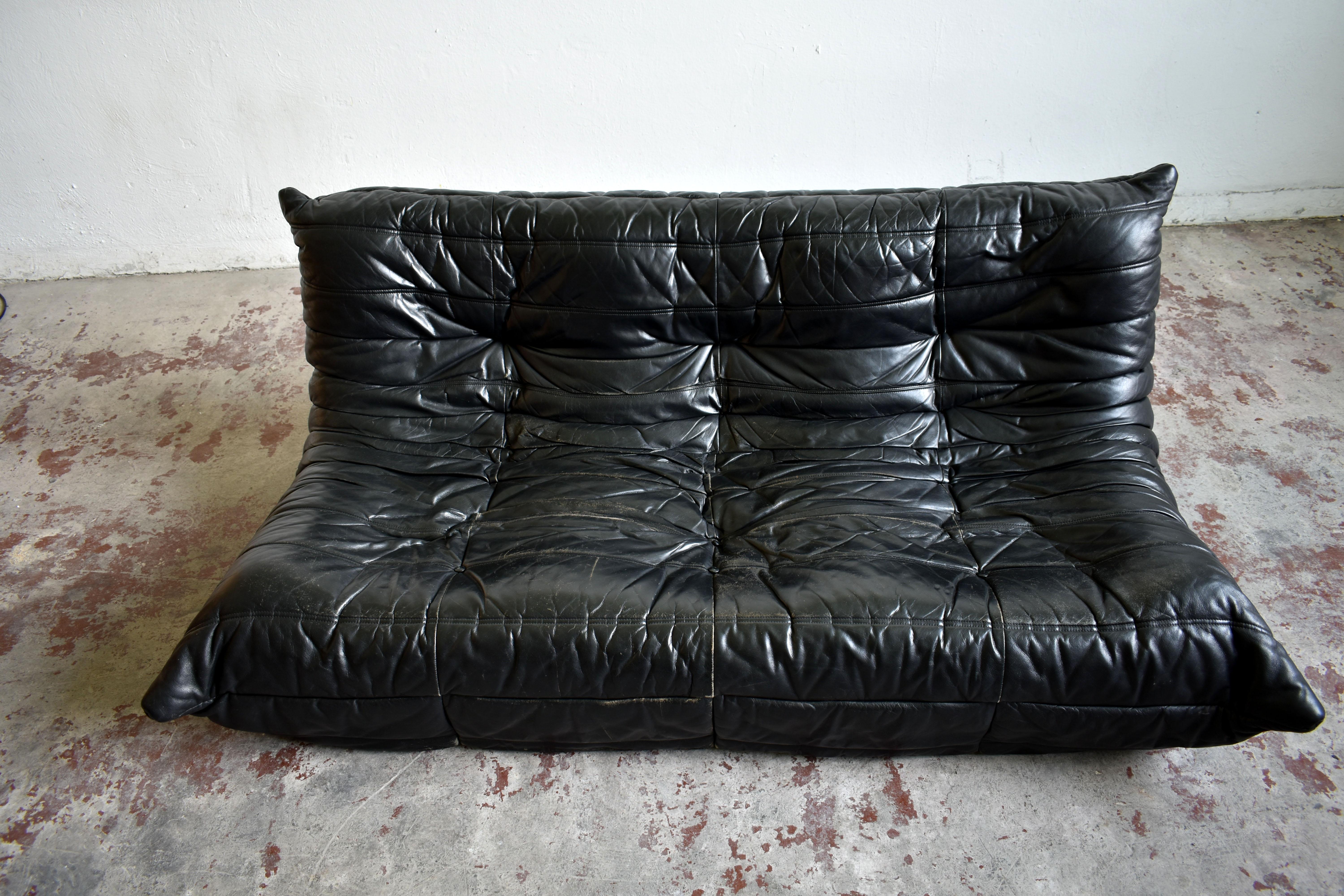 togo couch black