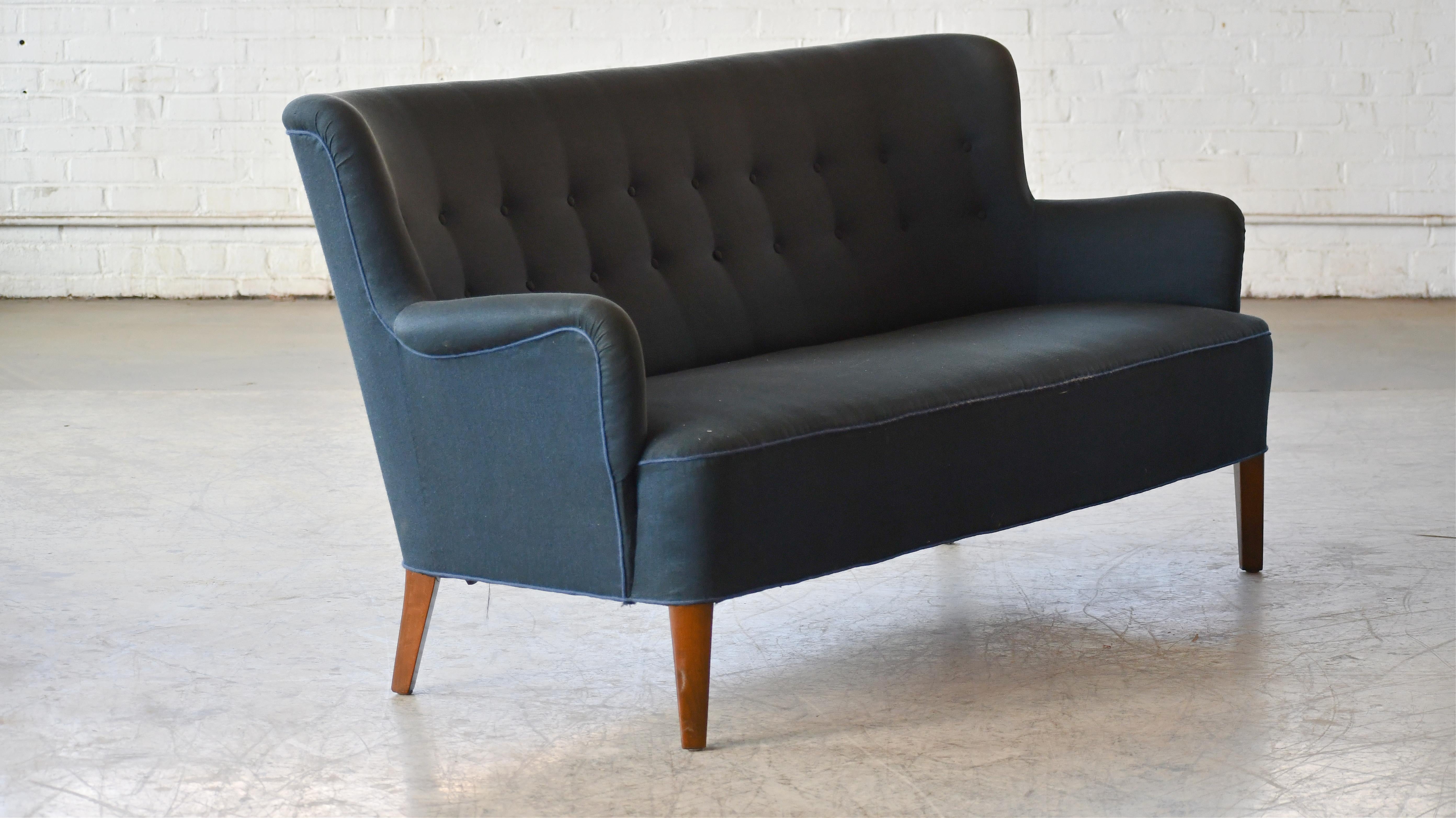 Danish  3-Seat Sofa for Fritz Hansen by Orla Mølgaard-Nielsen, Denmark 1940s For Sale