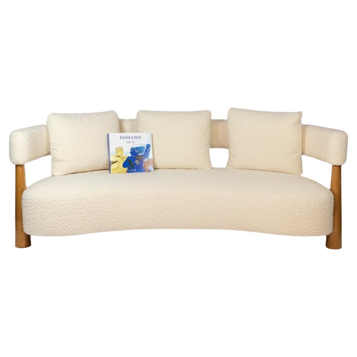 3-seater “bean” shaped sofa. Contemporary work. For Sale