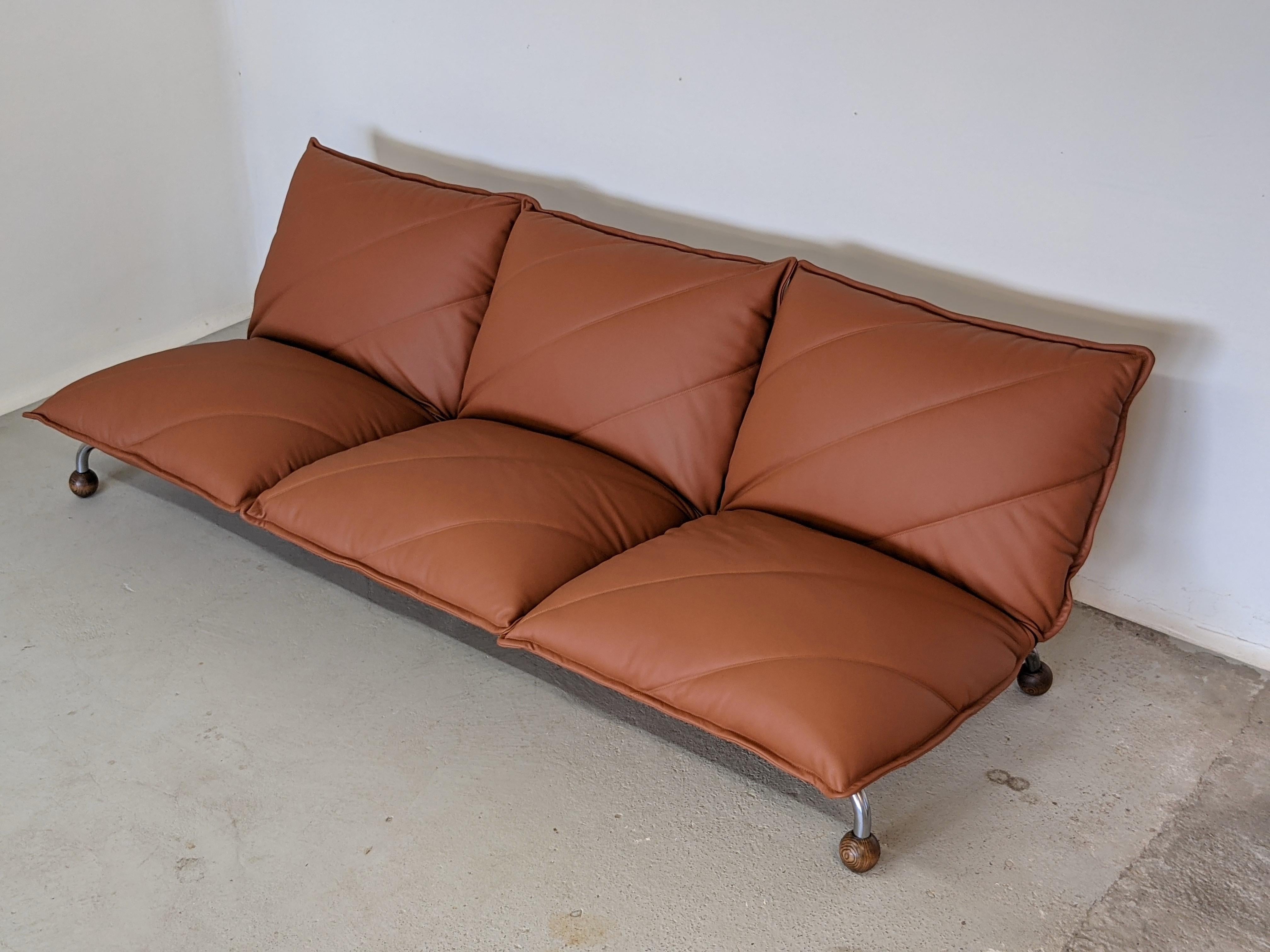 Late 20th Century 3-Seater Leather Sofa by Steiner France 1973 For Sale