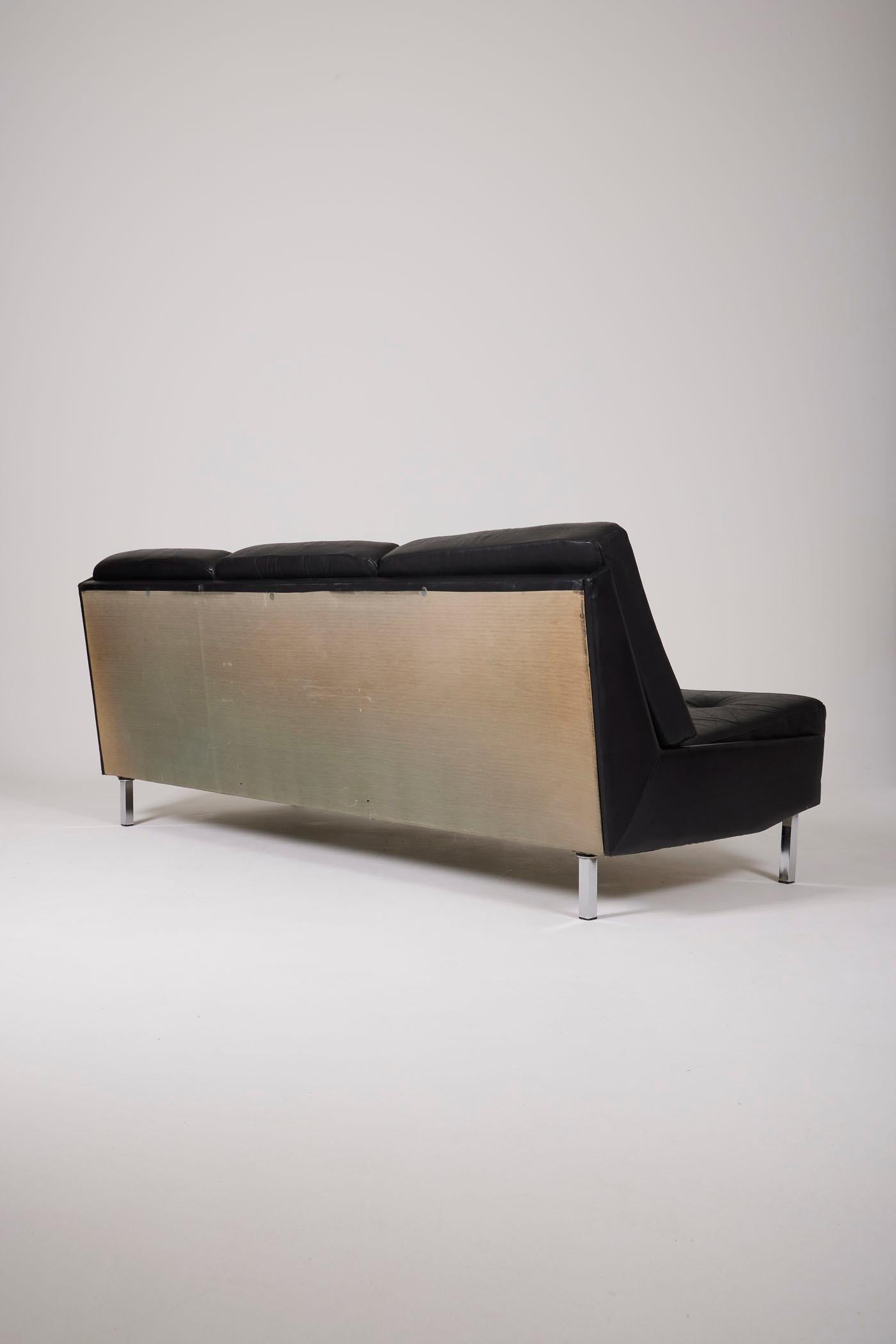 3-seater leather sofa 1