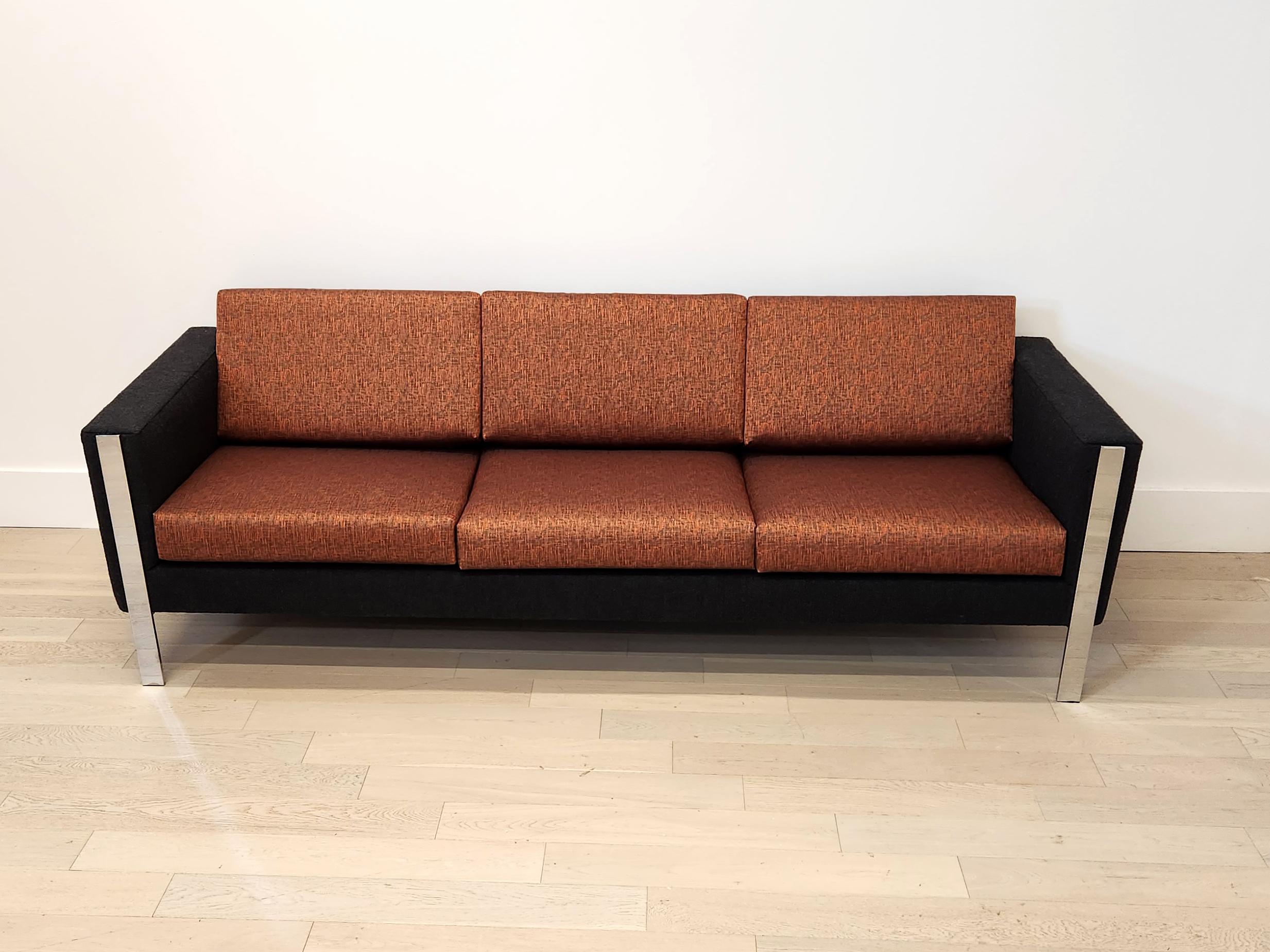 Fabric 3 Seater Modern Sofa For Sale