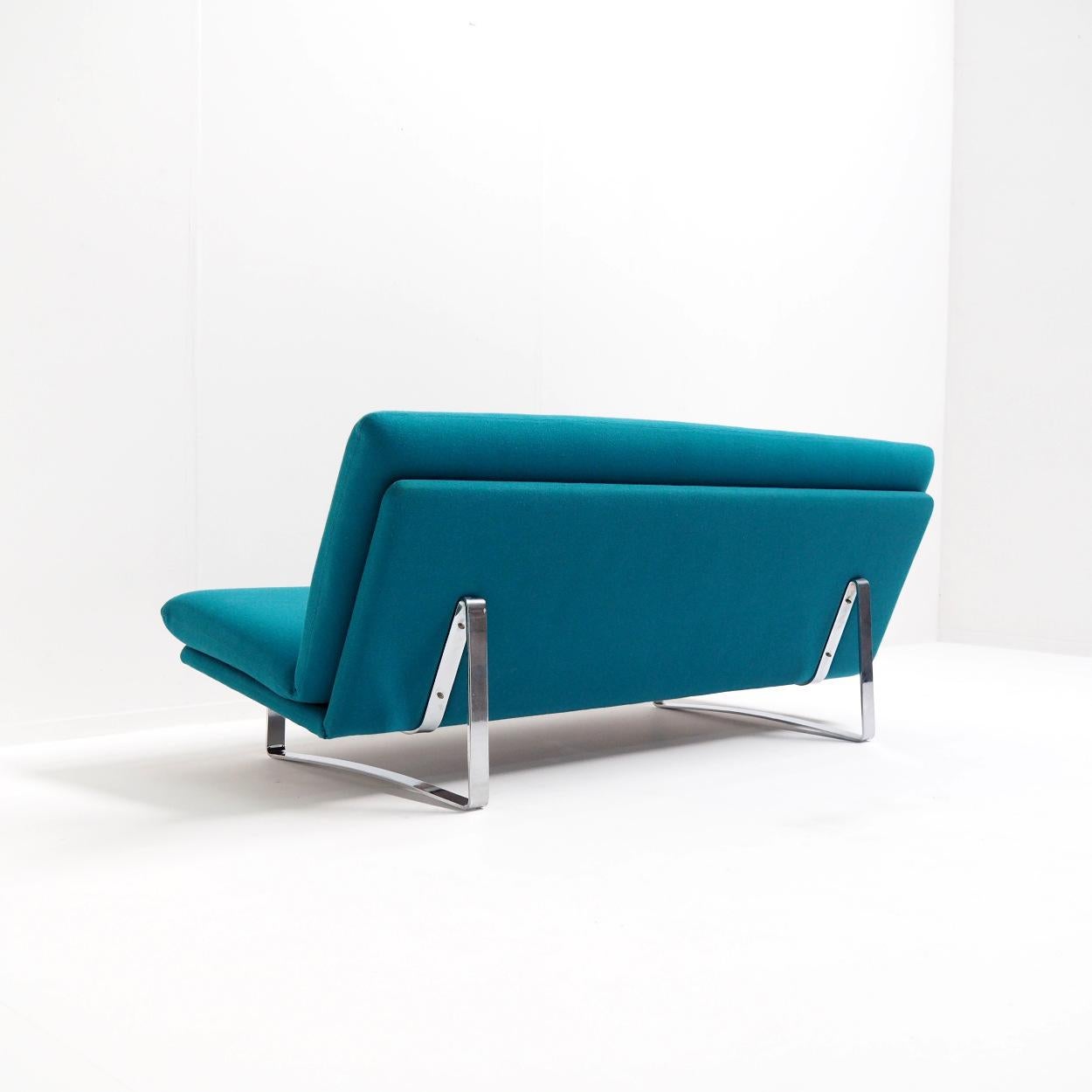 Mid-Century Modern 3-Seater Sofa by Kho Liang Ie for Artifort, 1968, The Netherlands For Sale