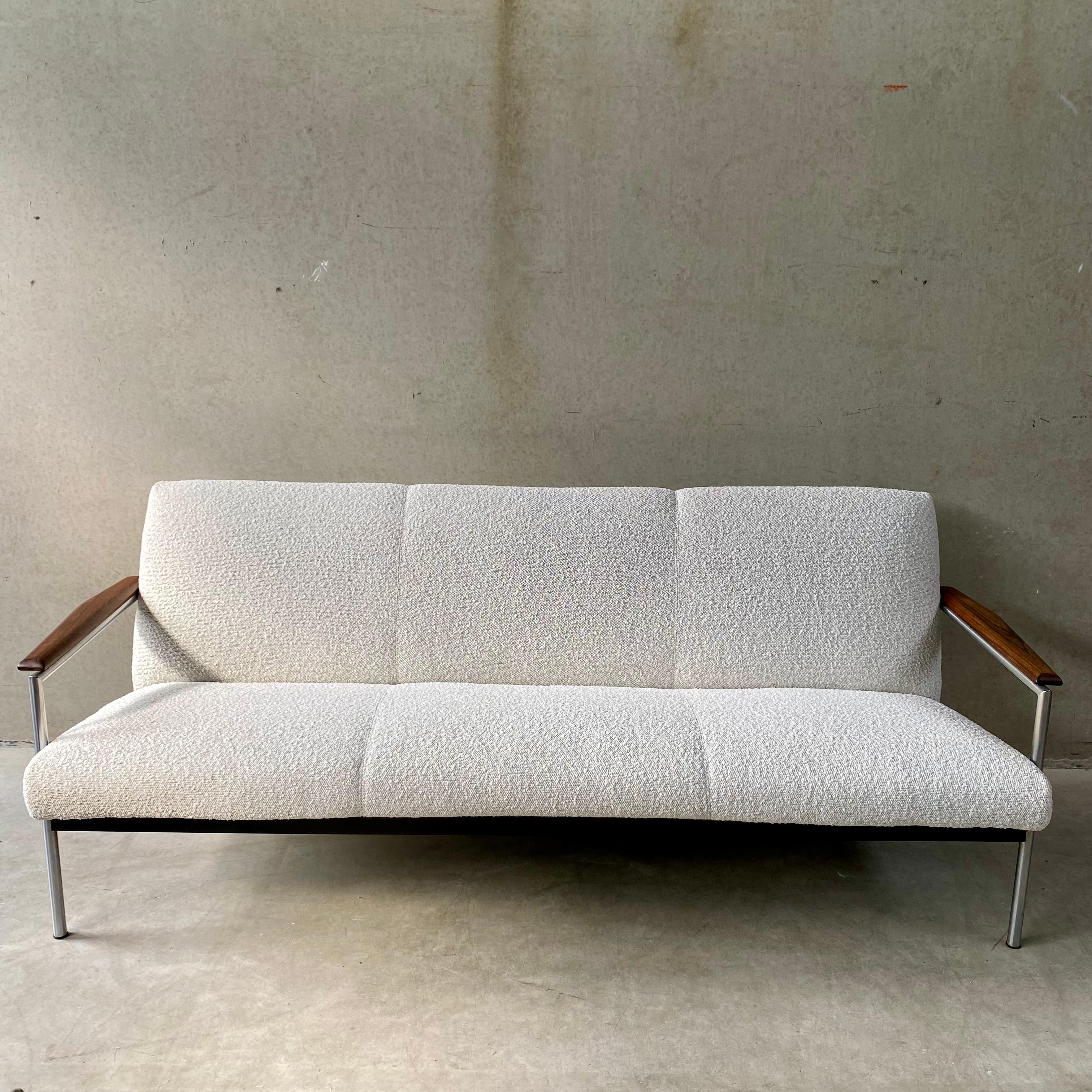 Bouclé 3-seater sofa by TOPFORM new bouclé upholstery Italian Walnut, Netherlands 1970s For Sale