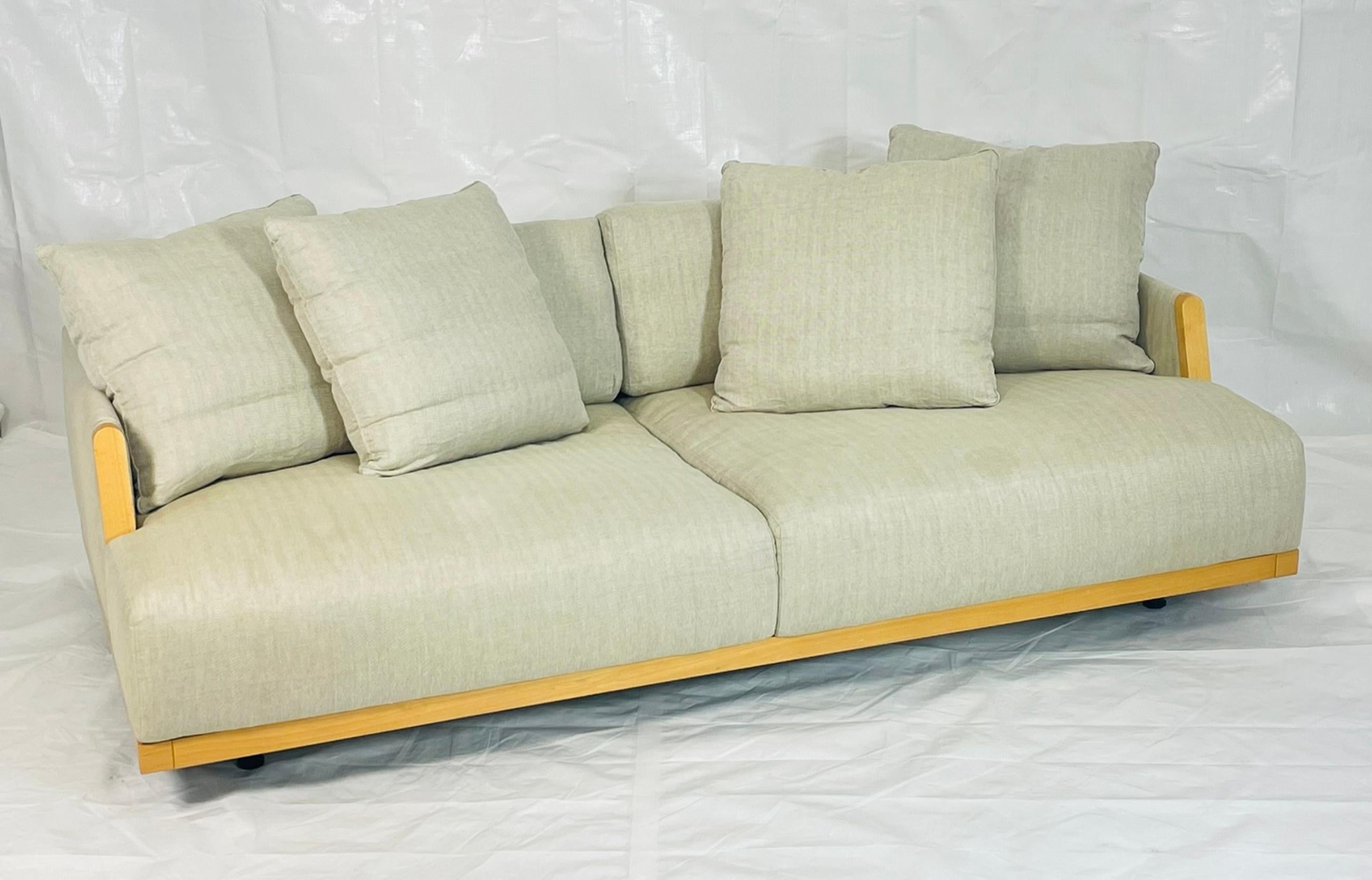 italien 3 Seater Sofa made in Italy by Antonello Mosca for Giorgetti, Italian Modern en vente