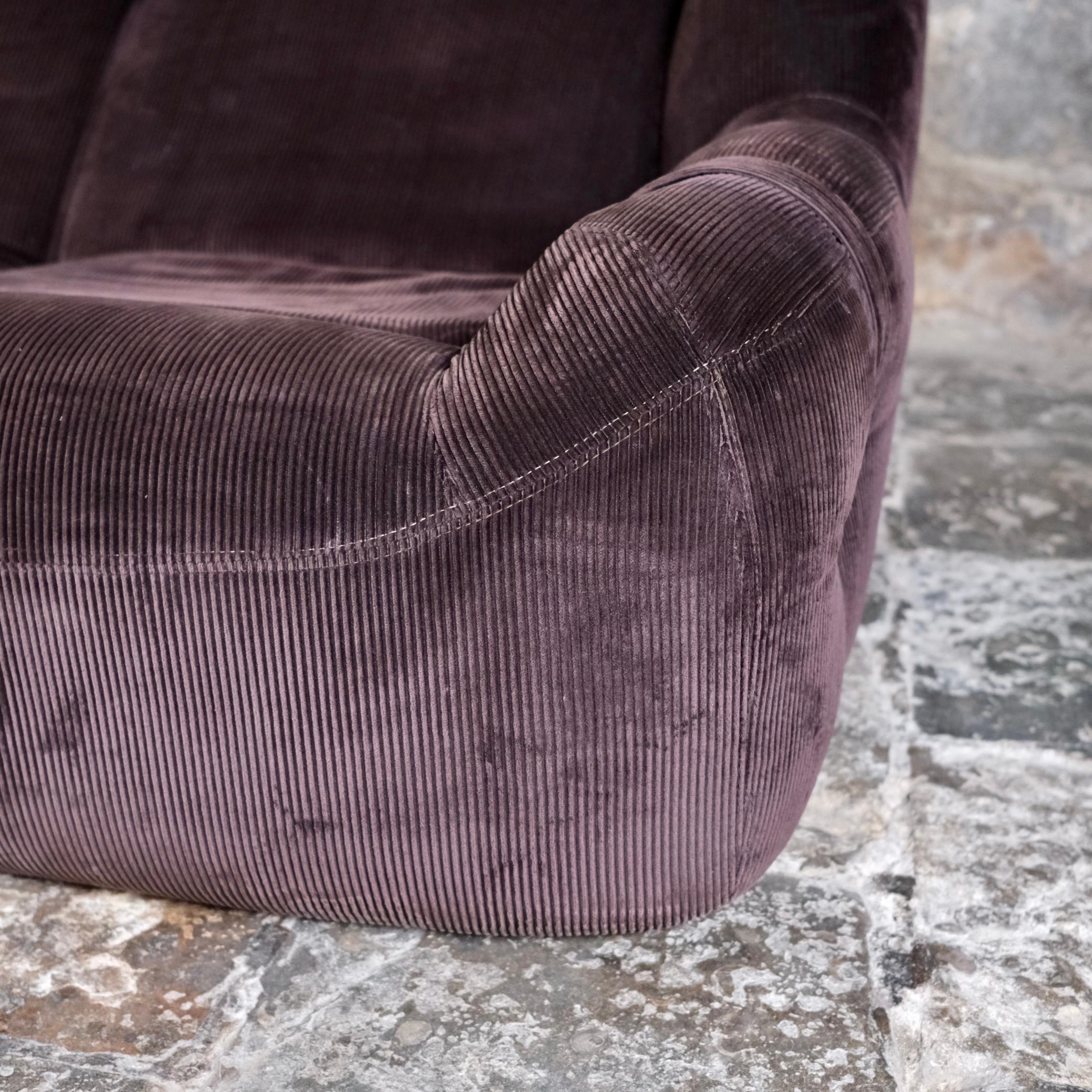 Sofá 3 plazas original de pana marrón de Ligne Roset, fabricado en Francia, años 70 finales del siglo XX