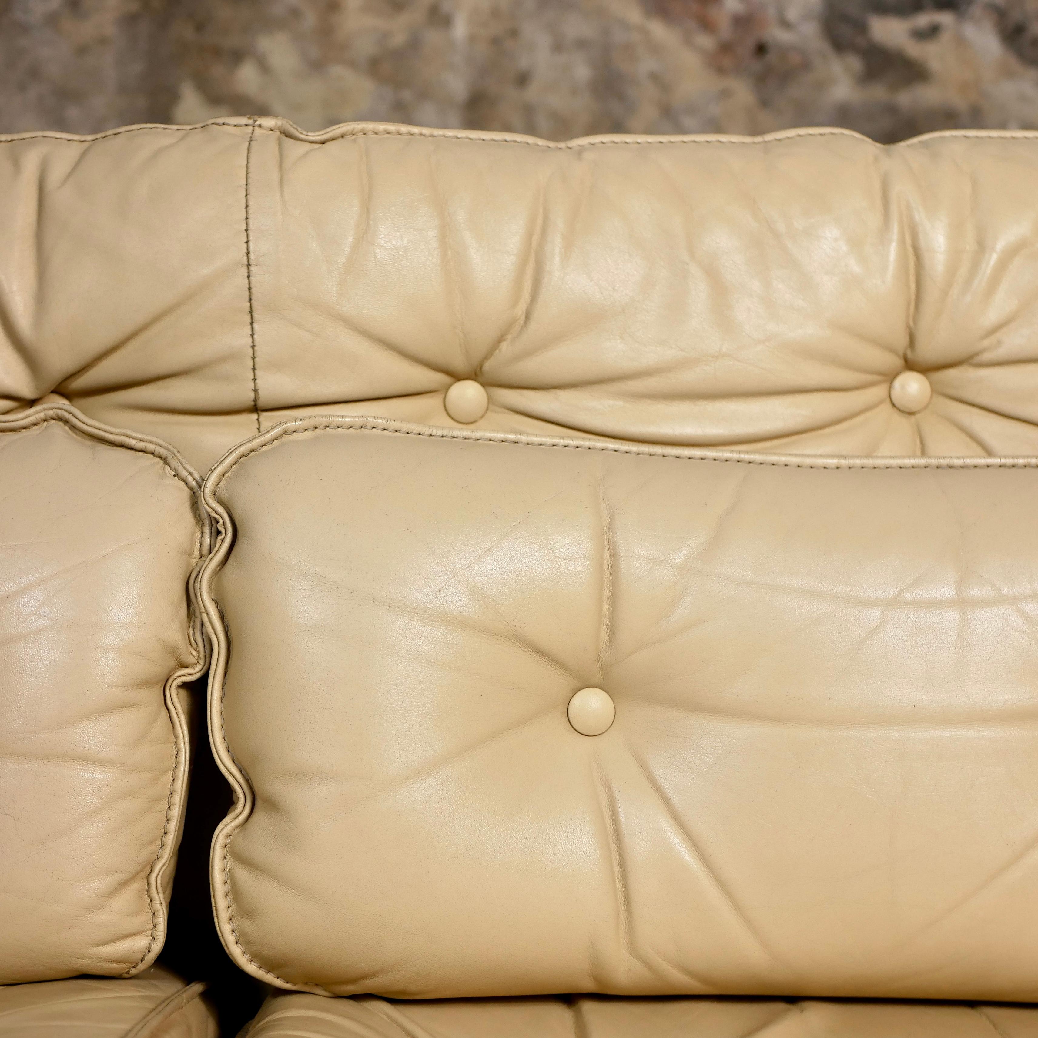 3-seats scandinavian leather sofa by Sven Ellekaer for Coja, 1970s 6